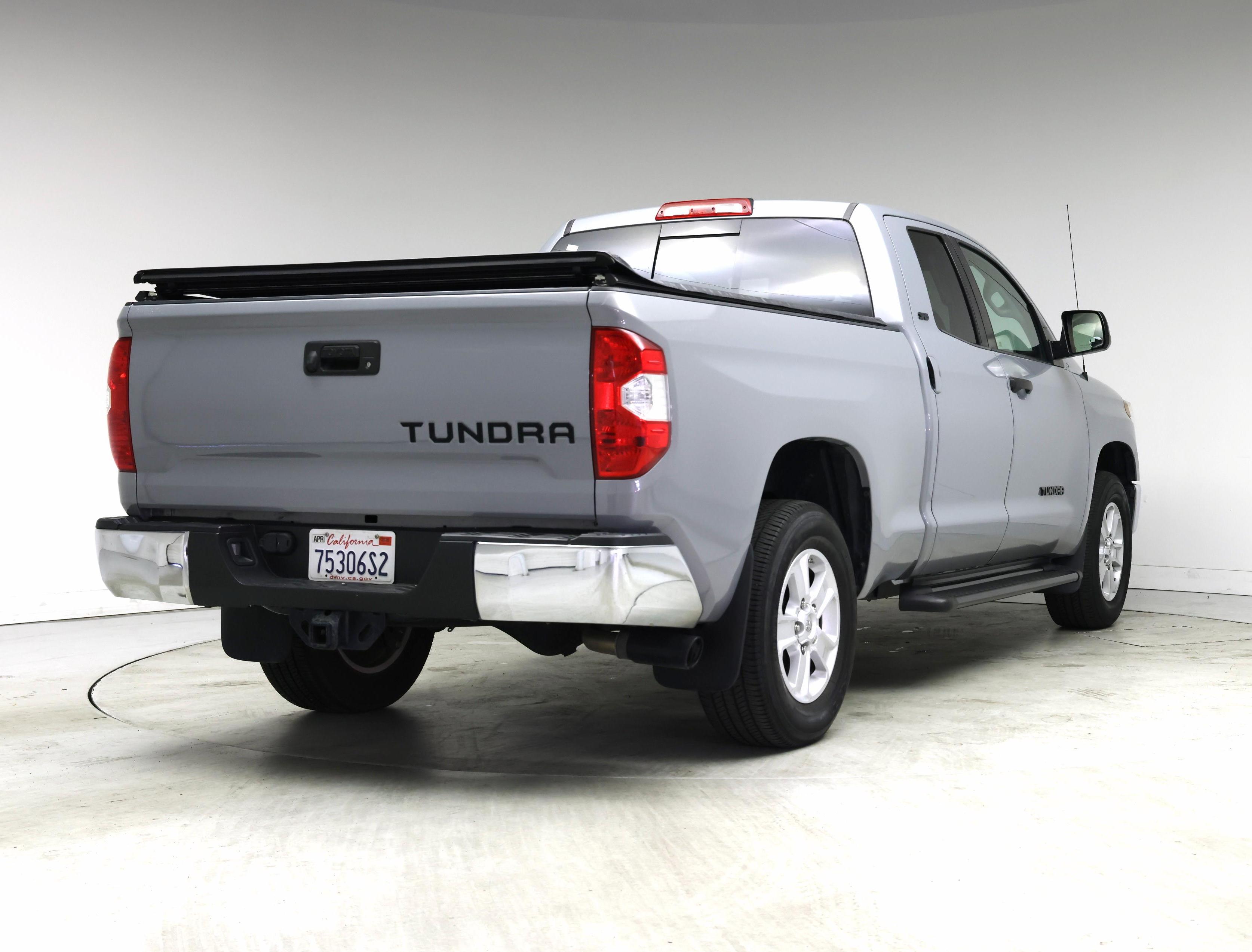 Thumbnail: 2019 Toyota Tundra - 8