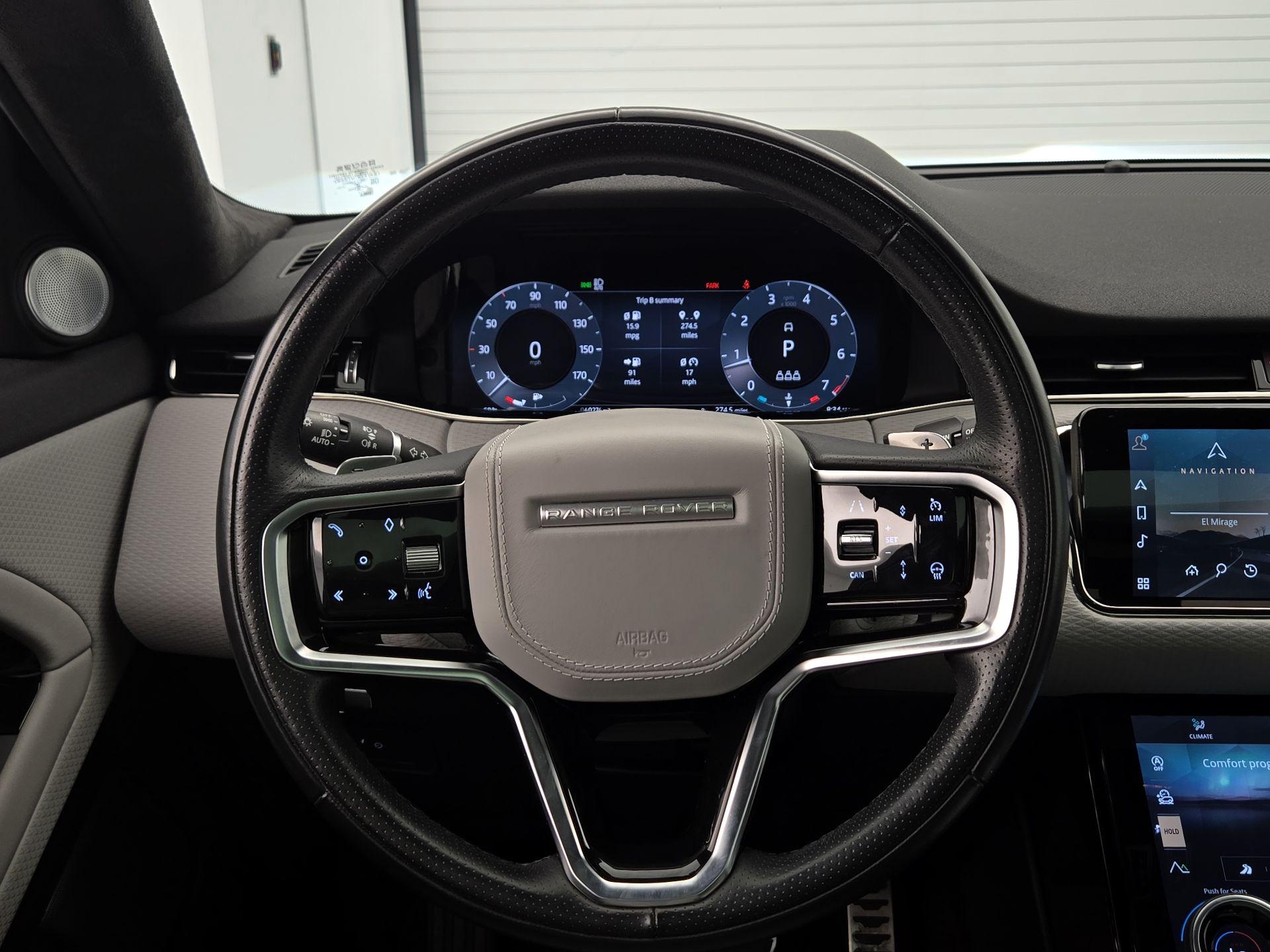 Thumbnail: 2023 Land Rover Range Rover Evoque - 10