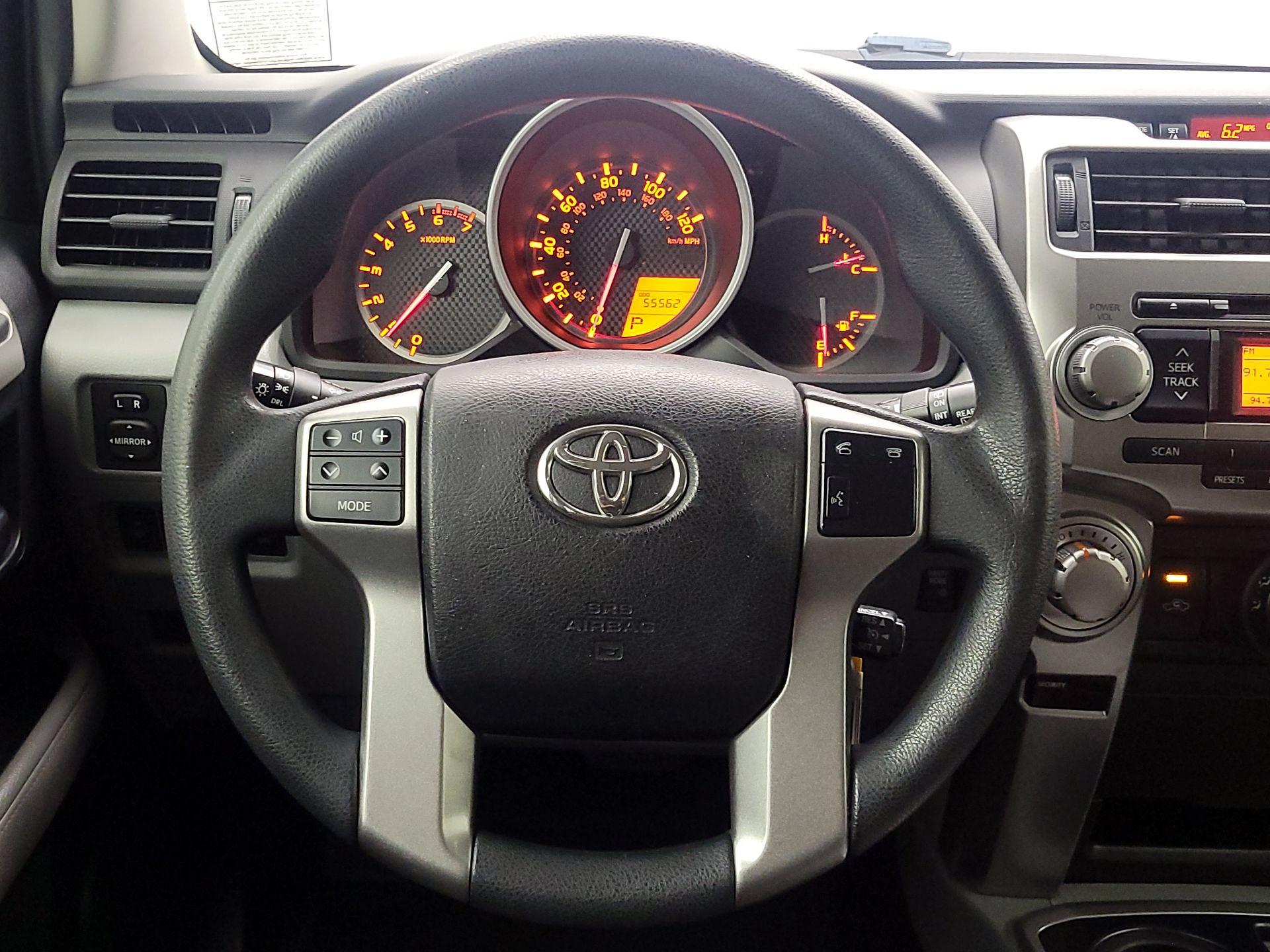 Thumbnail: 2013 Toyota 4Runner - 10
