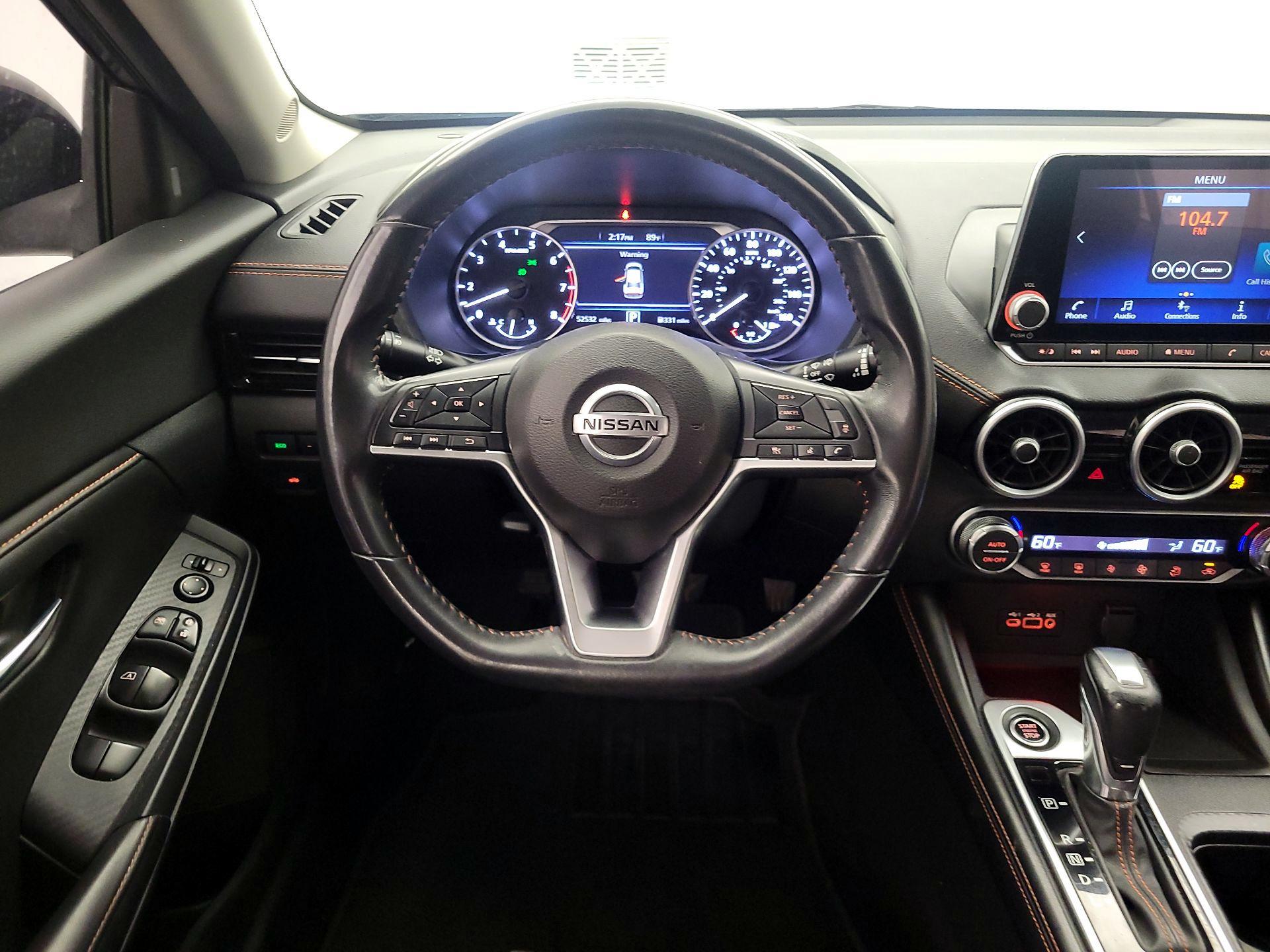 Thumbnail: 2021 Nissan Sentra - 10