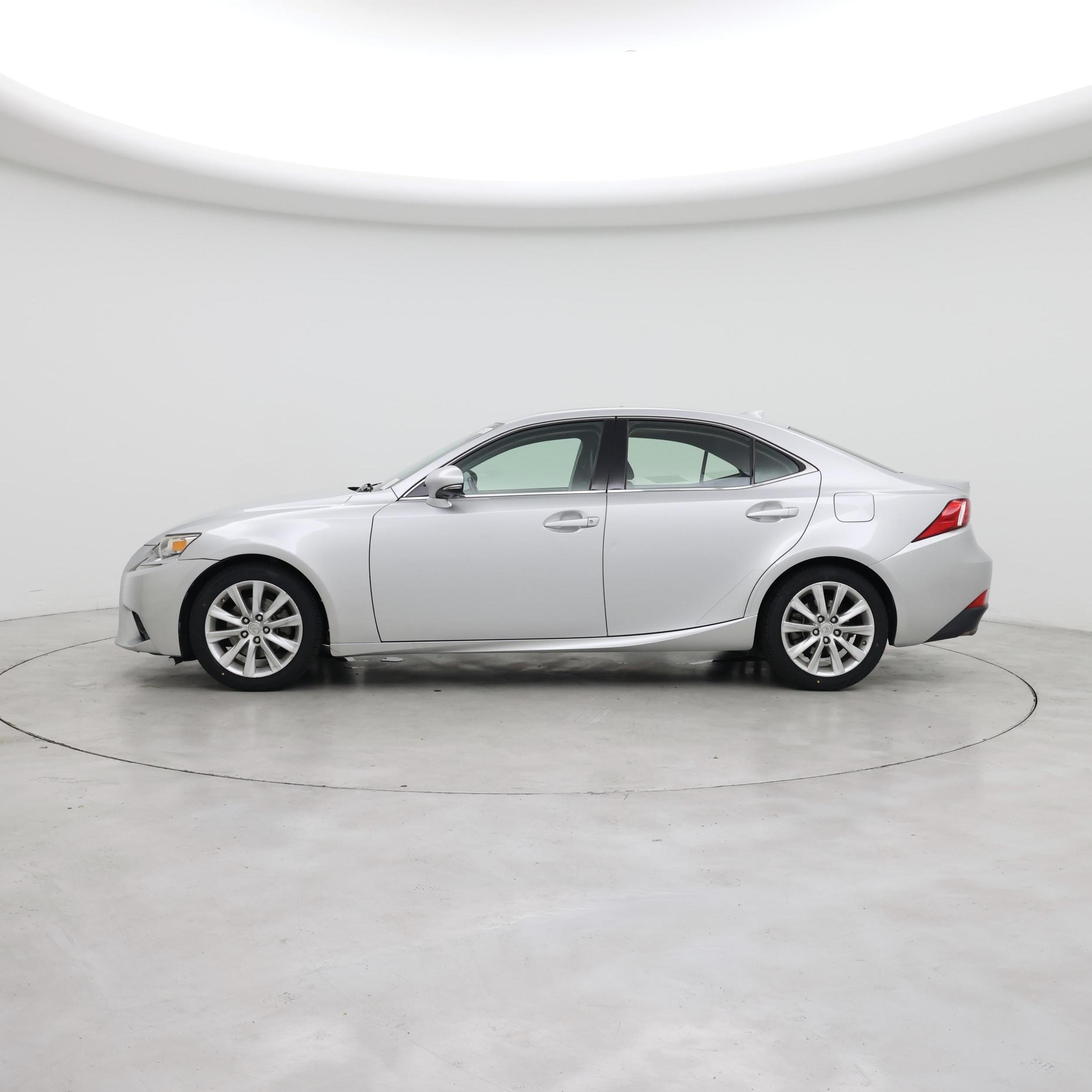 Thumbnail: 2014 Lexus IS - 3