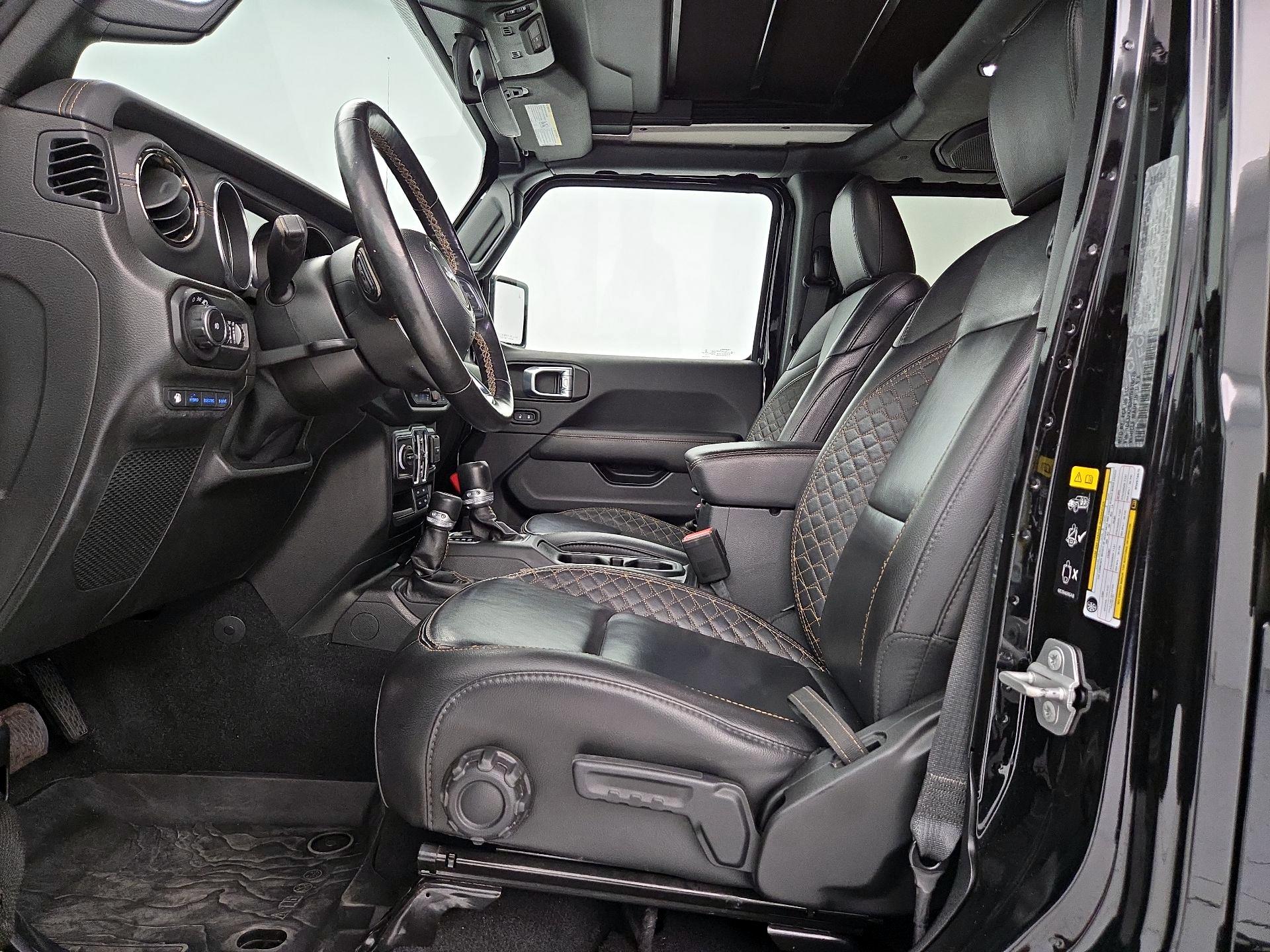 Thumbnail: 2021 Jeep Wrangler - 11