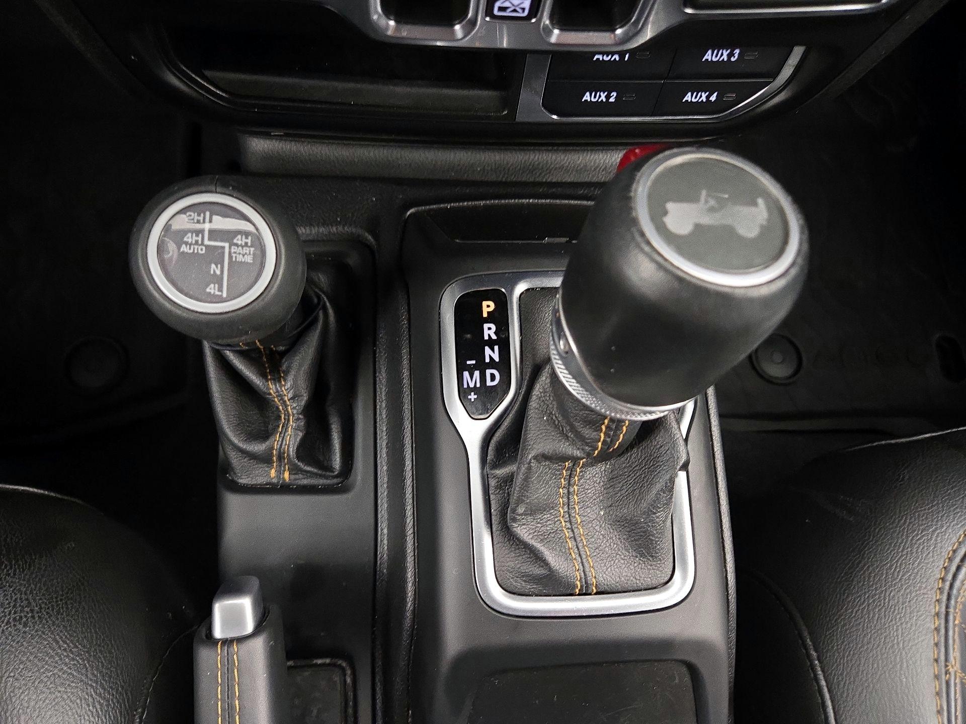 Thumbnail: 2021 Jeep Wrangler - 18