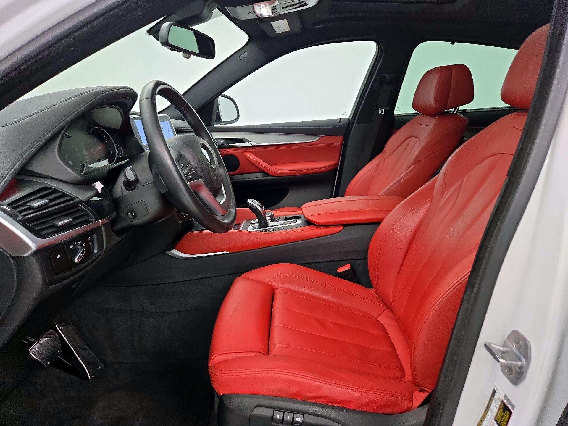 Thumbnail: 2019 BMW X6 - 11