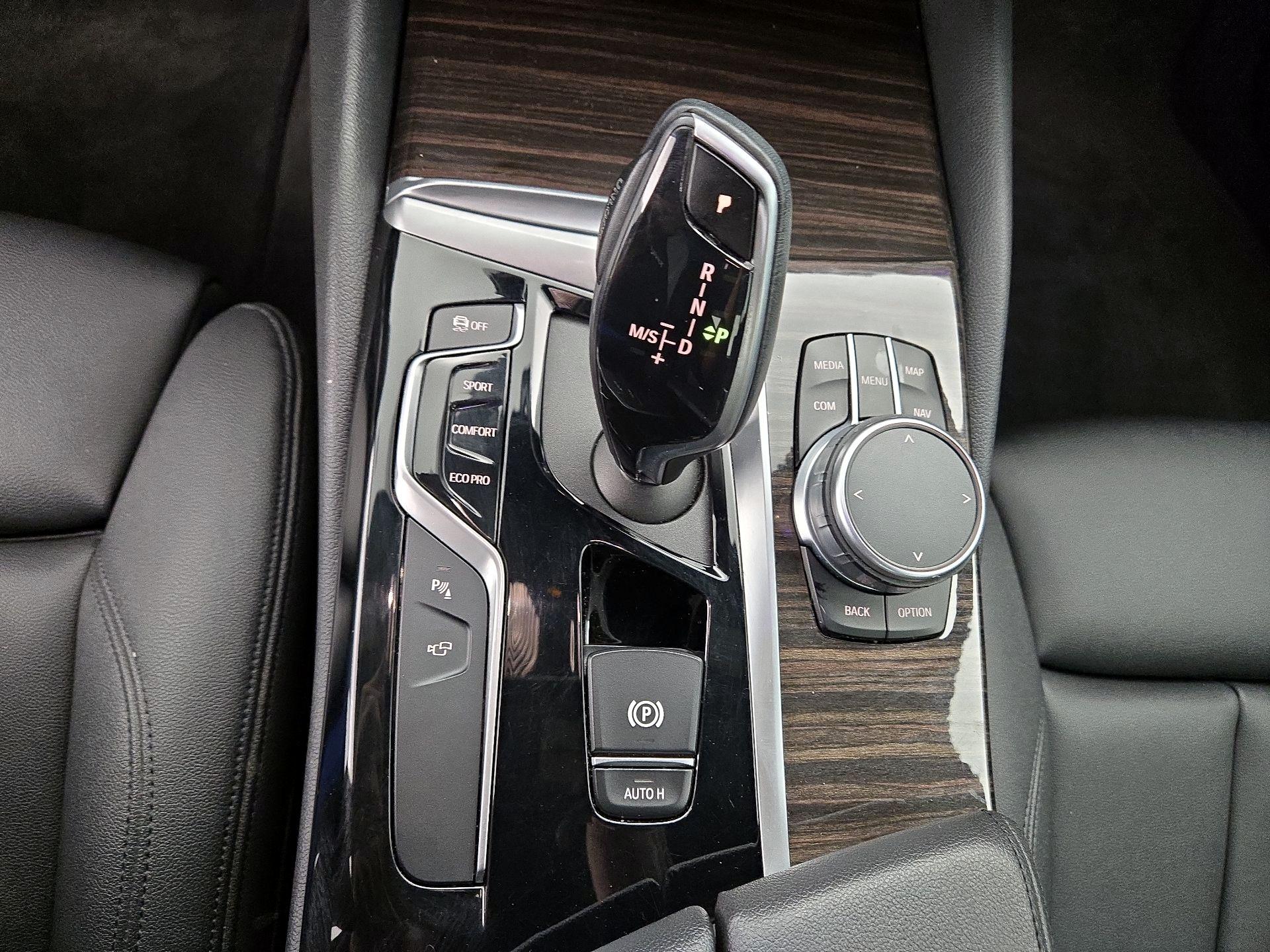 Thumbnail: 2020 BMW 5 Series - 18