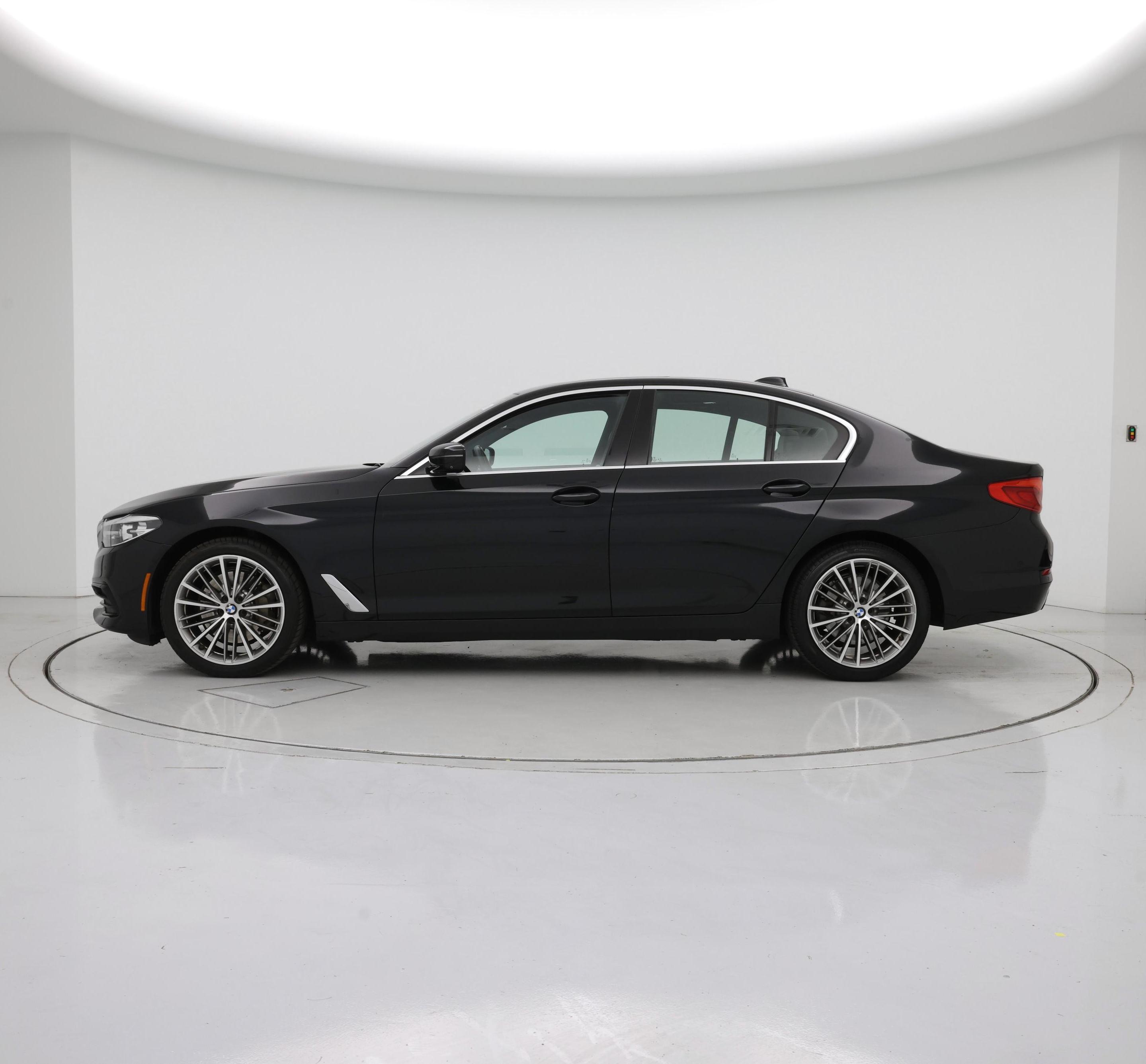 Thumbnail: 2020 BMW 5 Series - 3