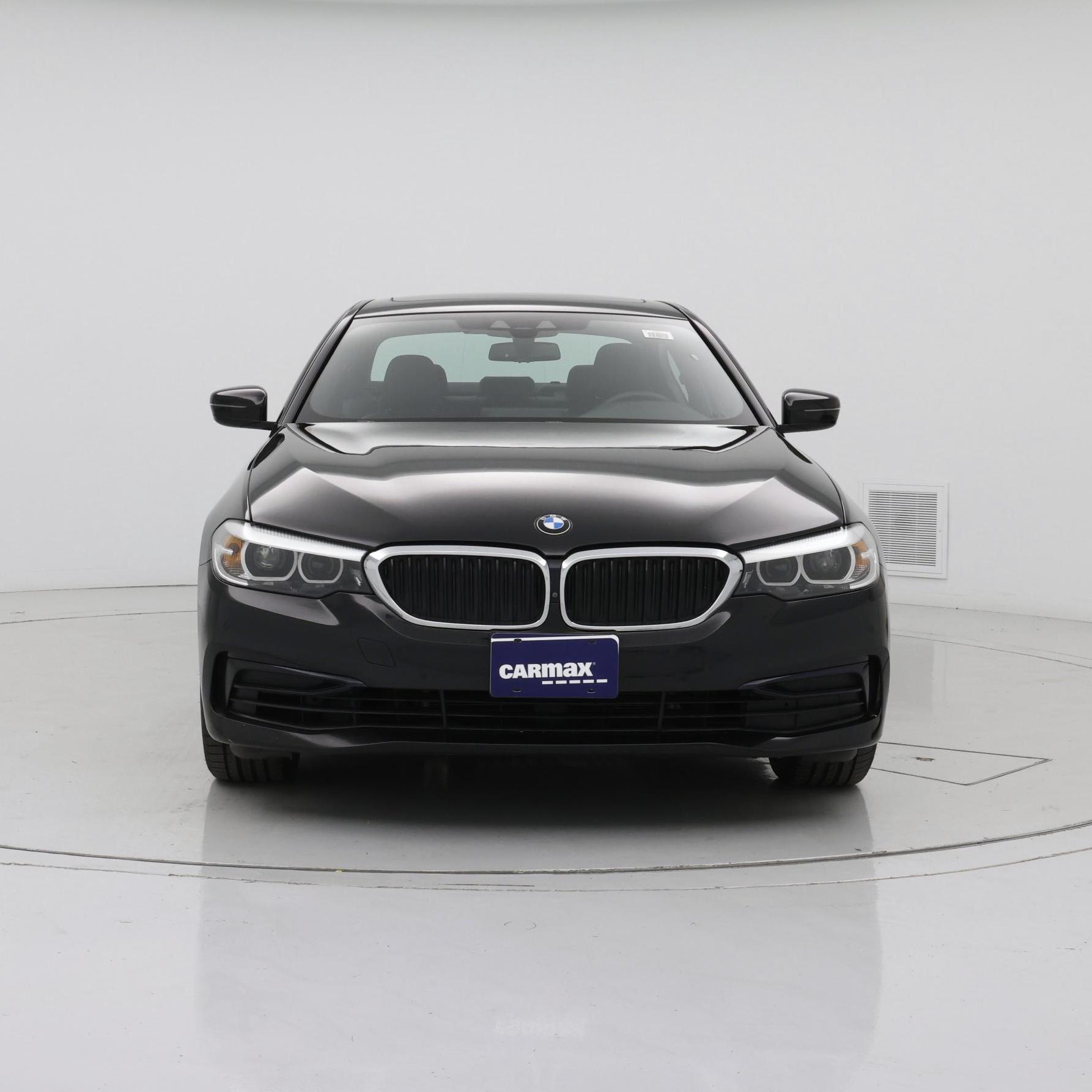 Thumbnail: 2020 BMW 5 Series - 5