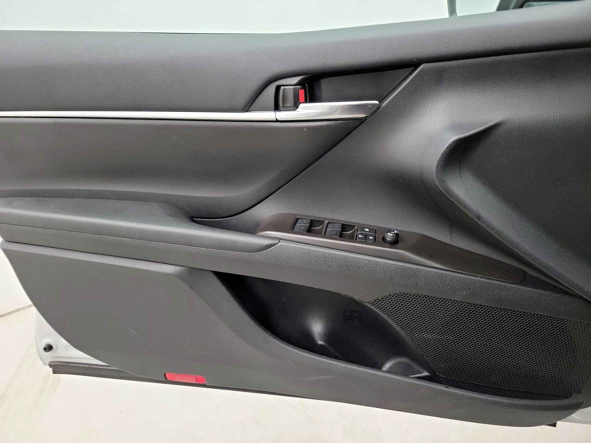 Thumbnail: 2024 Toyota Camry - 12