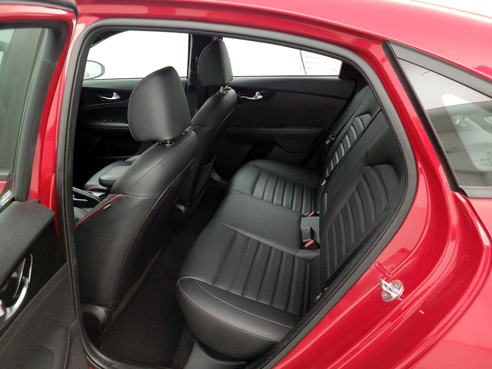 Thumbnail: 2021 Kia Forte - 20