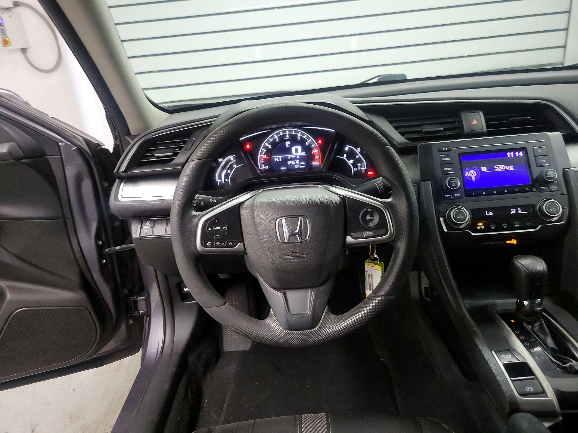 Thumbnail: 2016 Honda Civic - 10