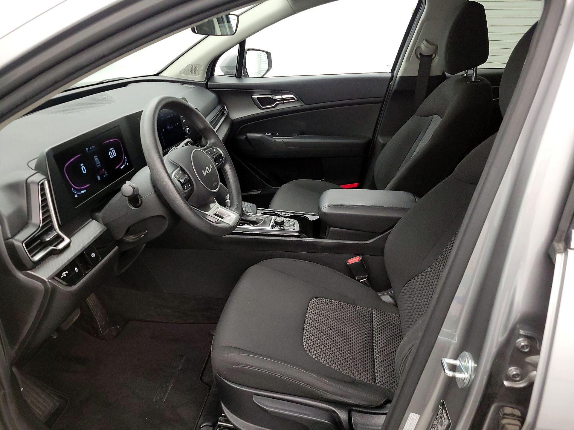 Thumbnail: 2023 Kia Sportage - 11