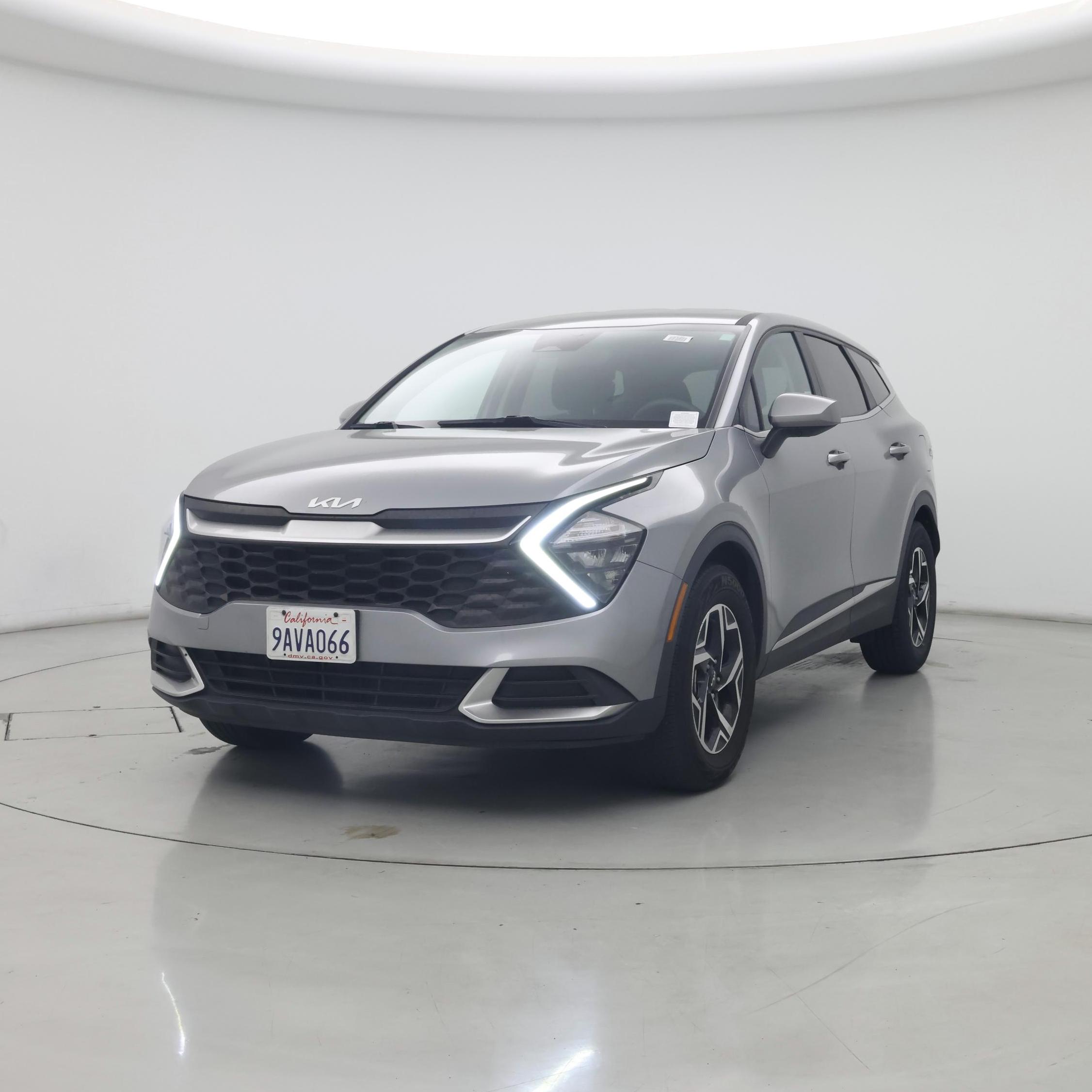 Thumbnail: 2023 Kia Sportage - 4