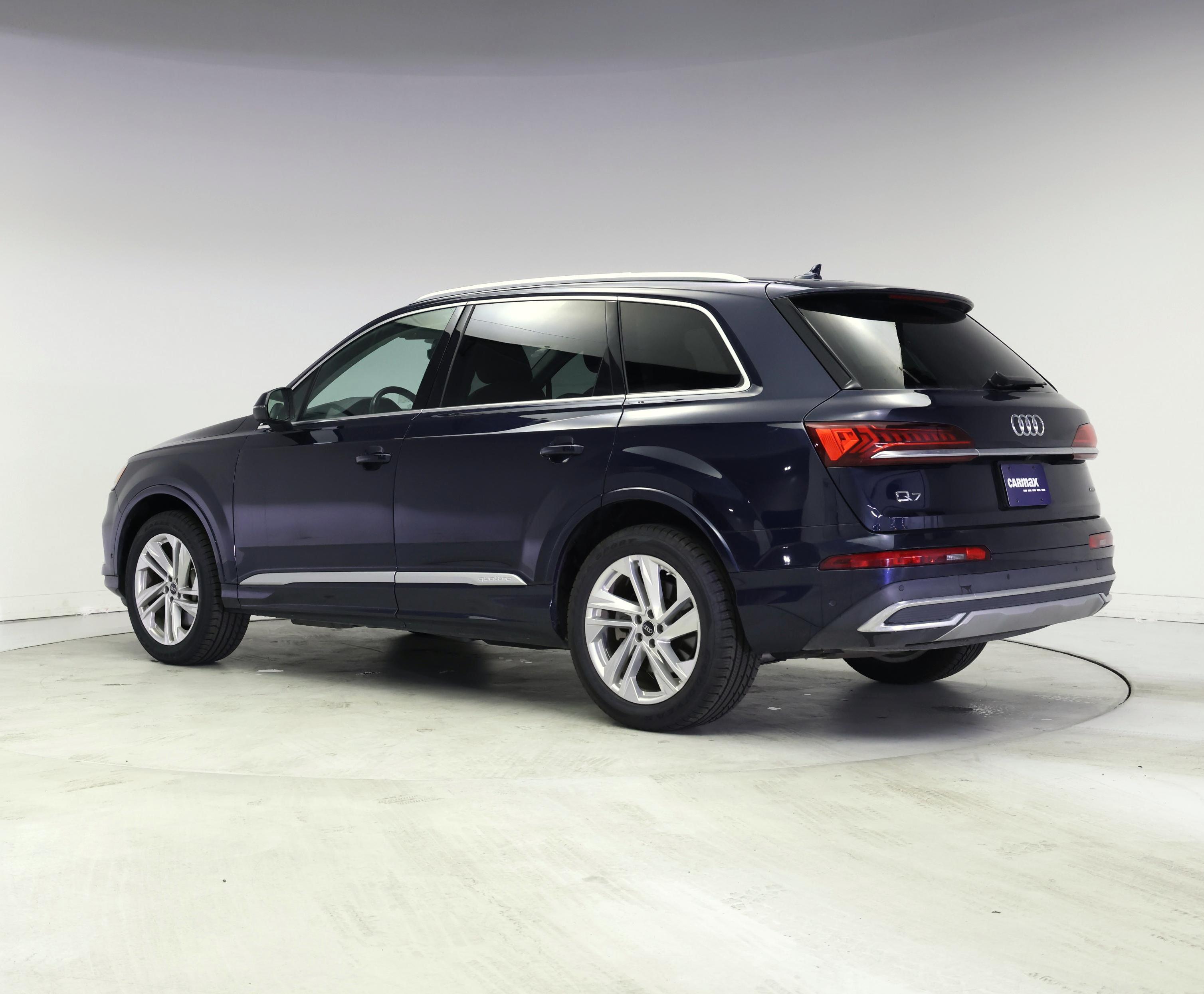 Thumbnail: 2023 Audi Q7 - 8