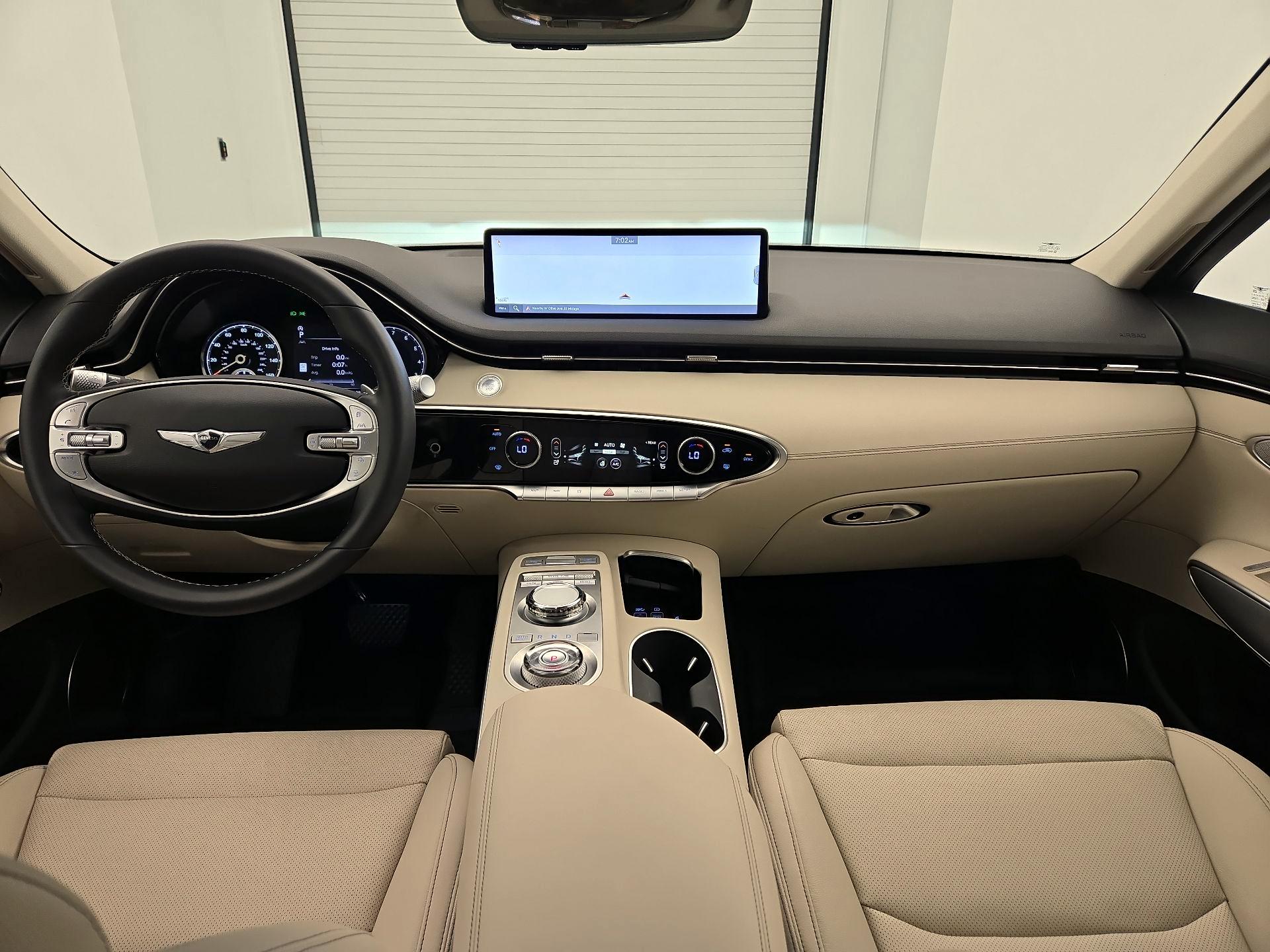 Thumbnail: 2025 Genesis GV70 - 9