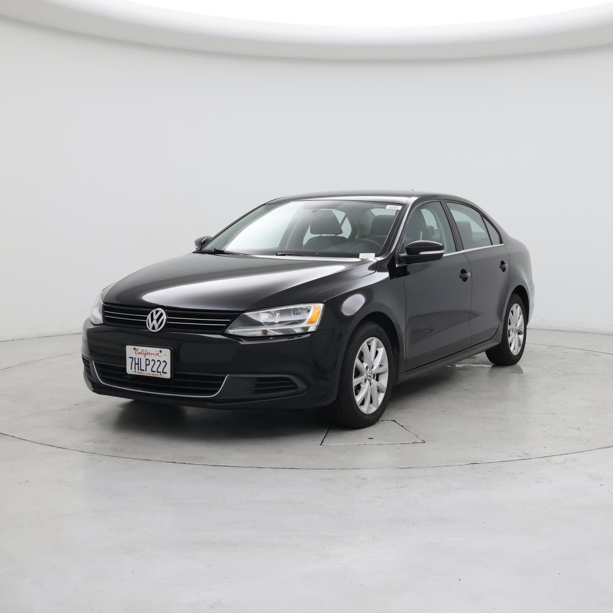 Thumbnail: 2014 Volkswagen Jetta - 4