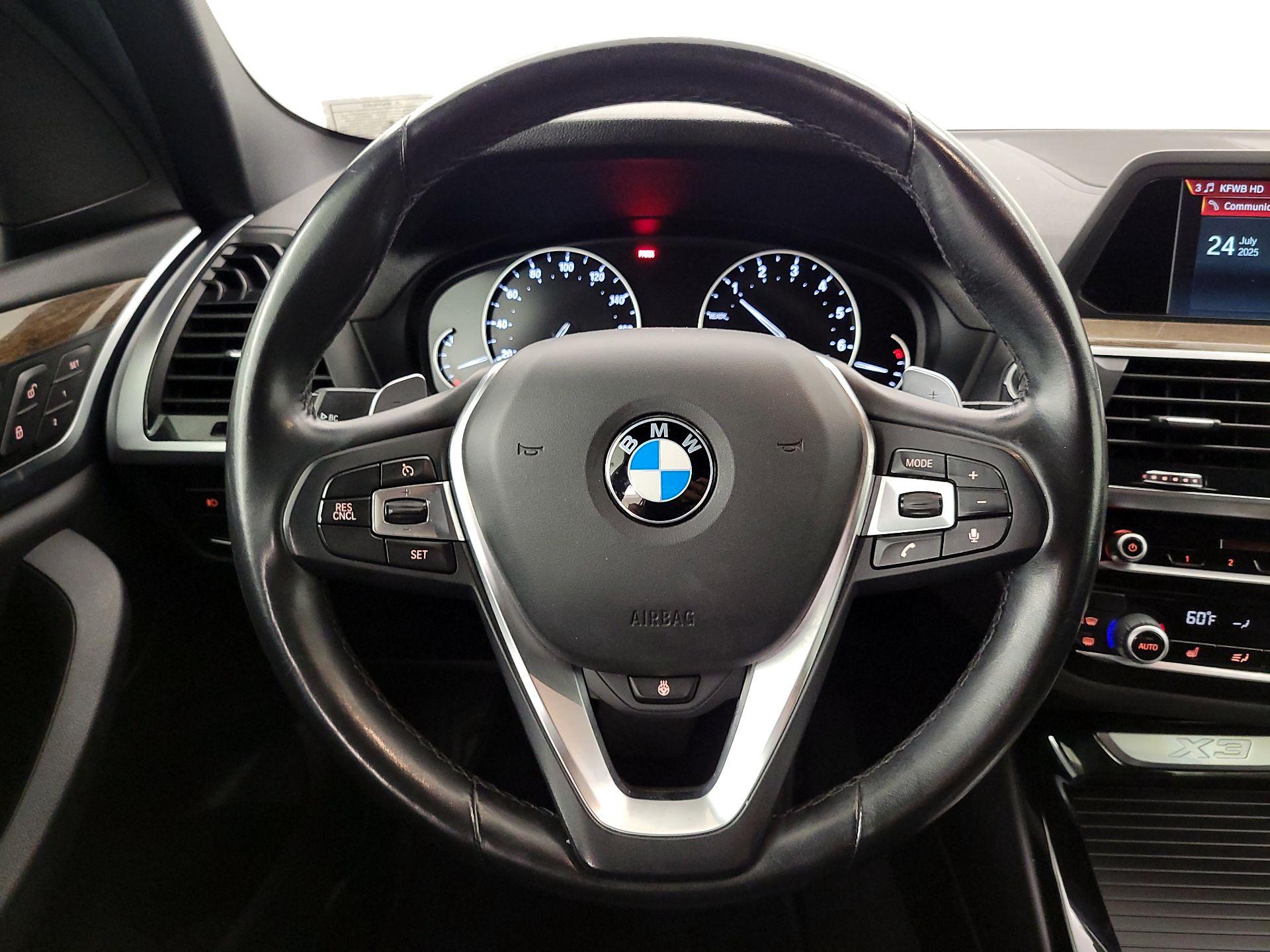 Thumbnail: 2018 BMW X3 - 10
