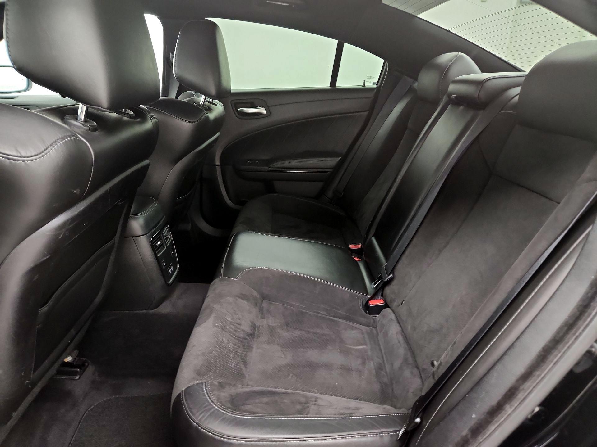 Thumbnail: 2019 Dodge Charger - 18