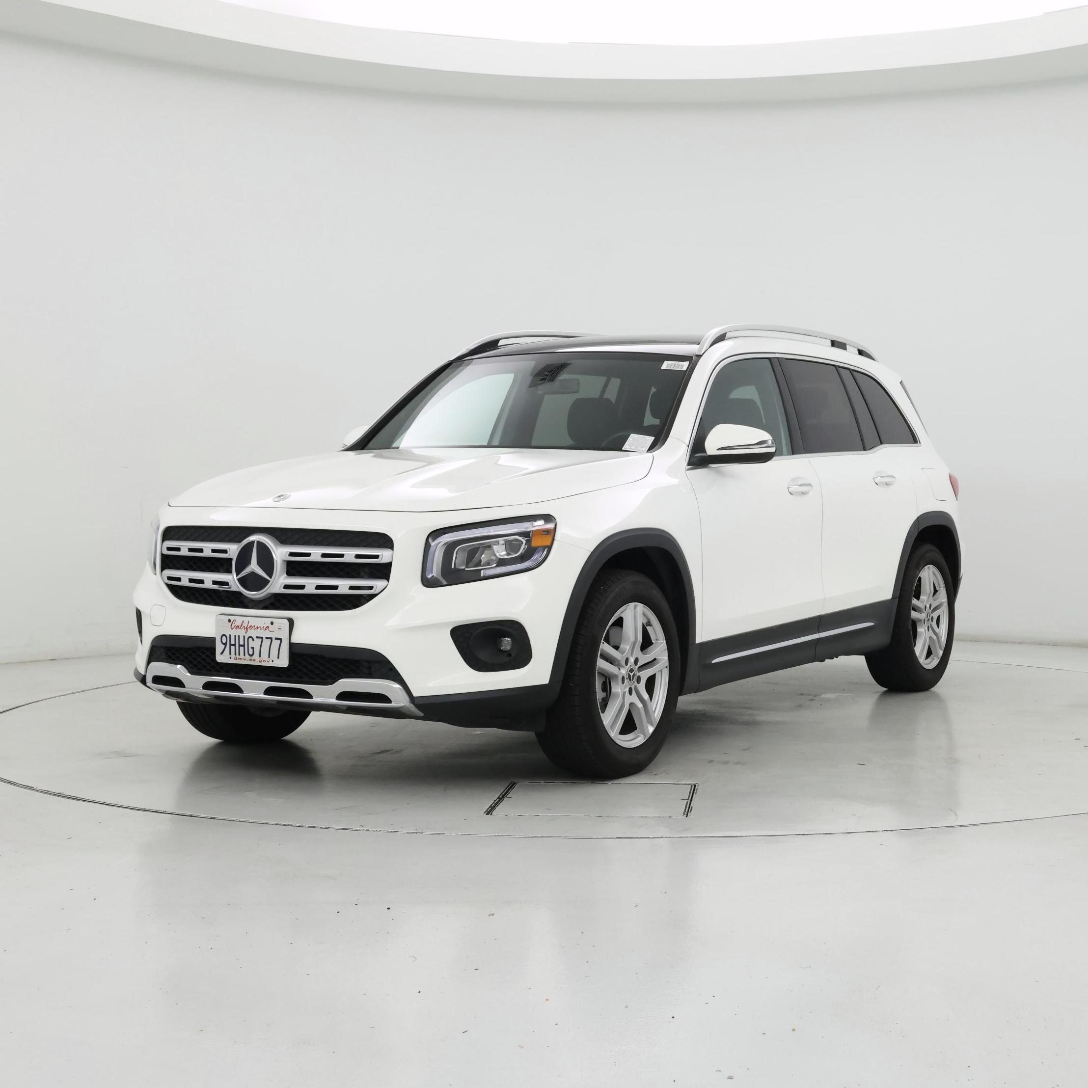 Thumbnail: 2023 Mercedes-Benz GLB - 4
