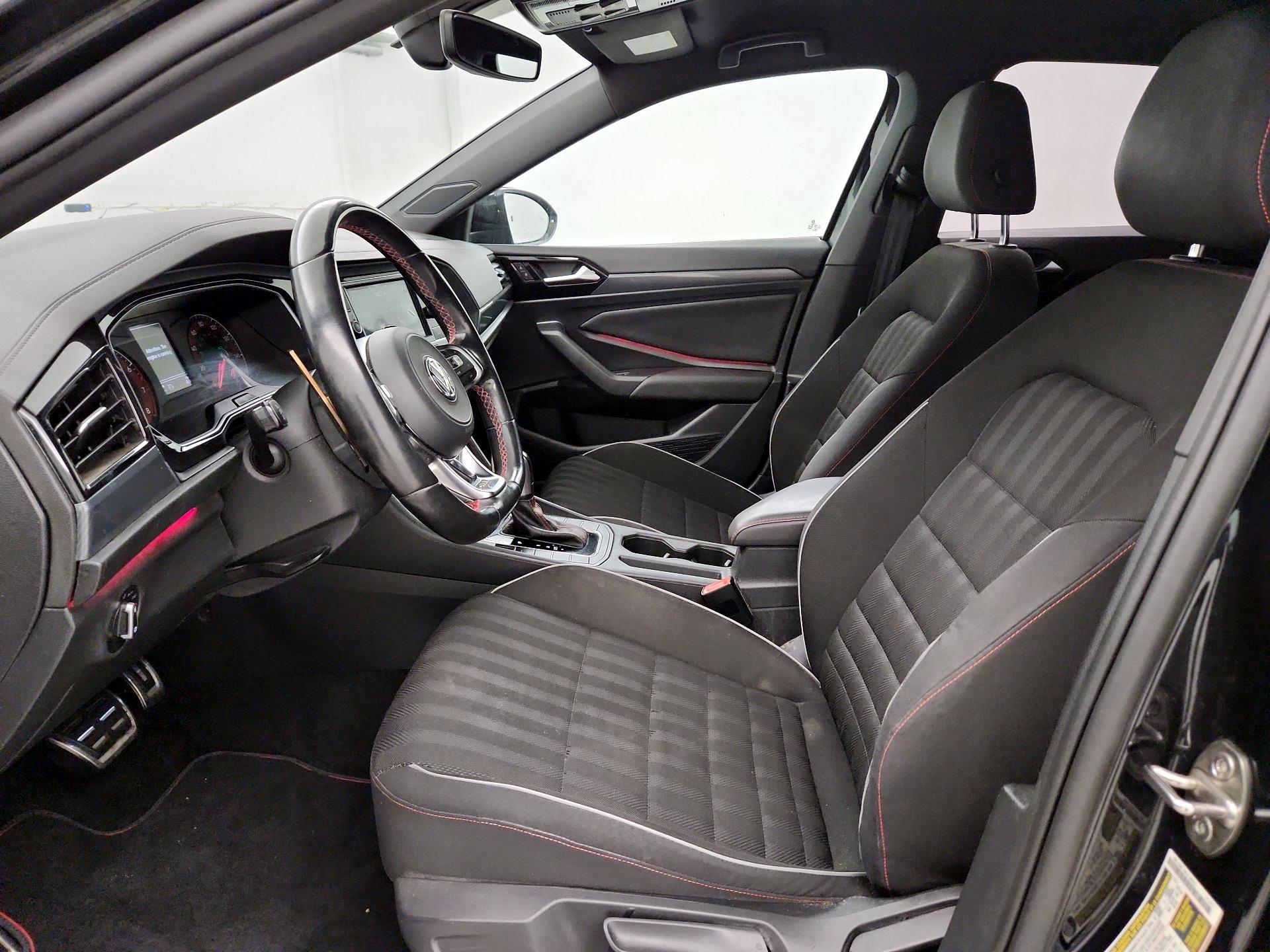 Thumbnail: 2021 Volkswagen Jetta - 9