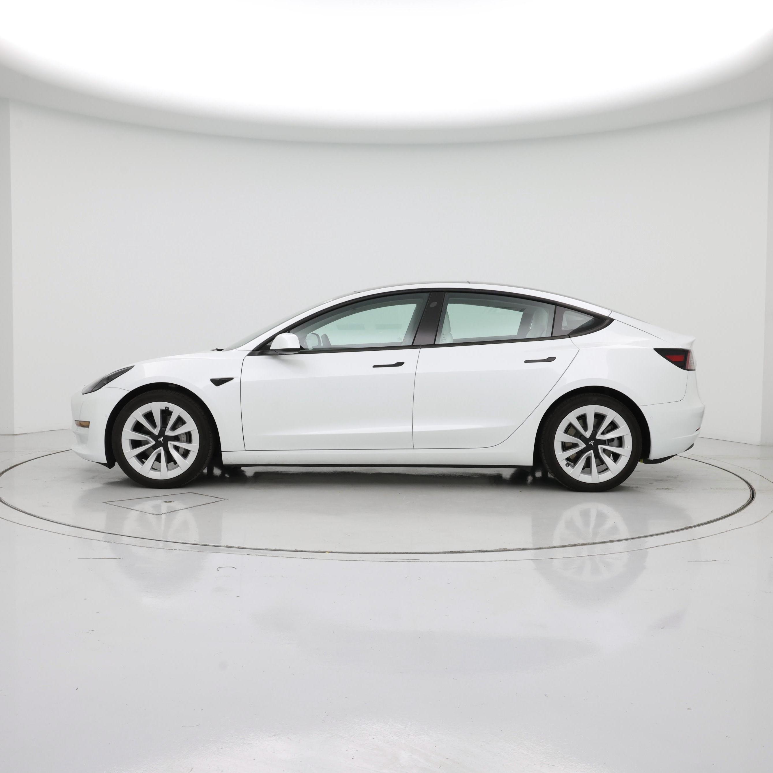 Thumbnail: 2022 Tesla Model 3 - 3