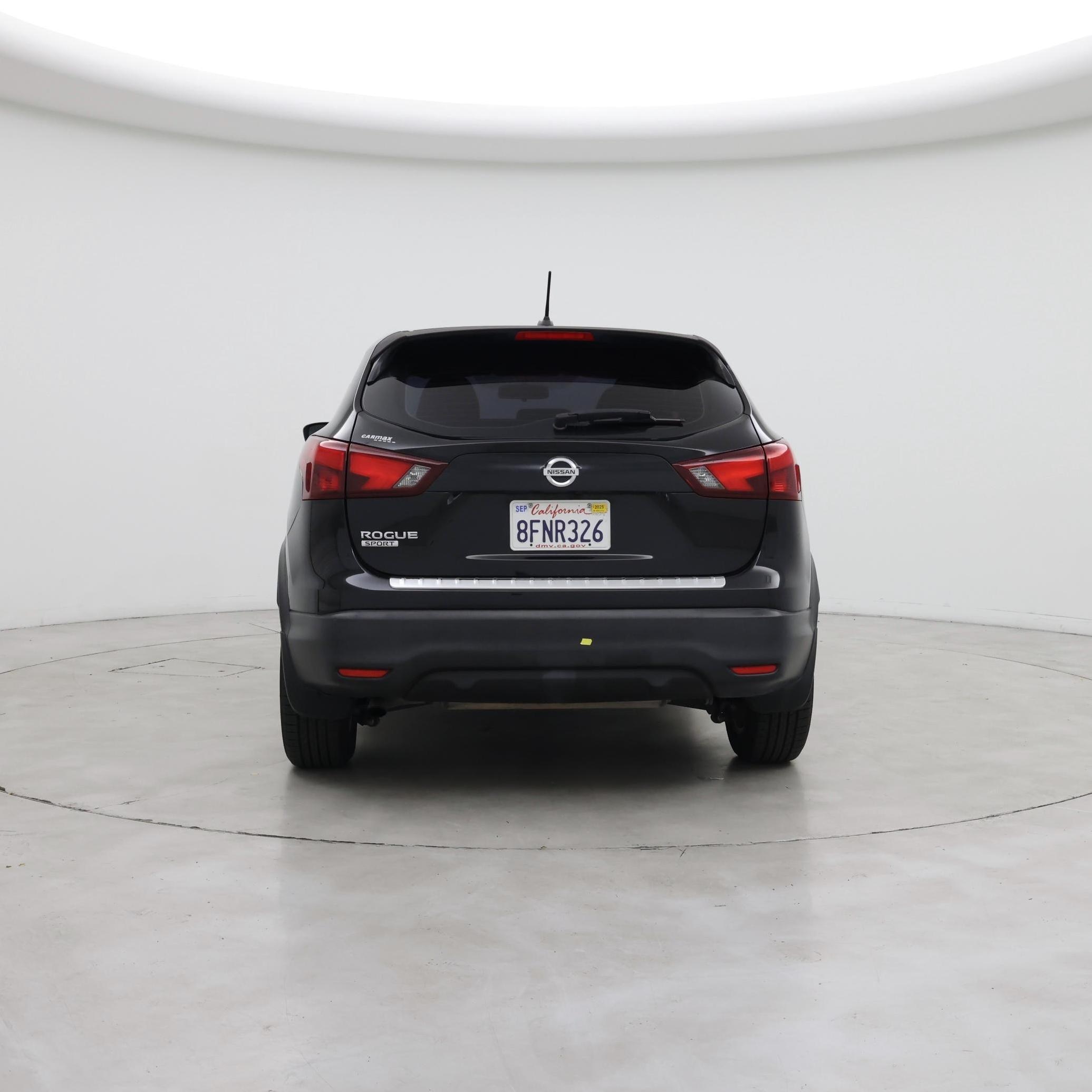 Thumbnail: 2018 Nissan Rogue Sport - 6