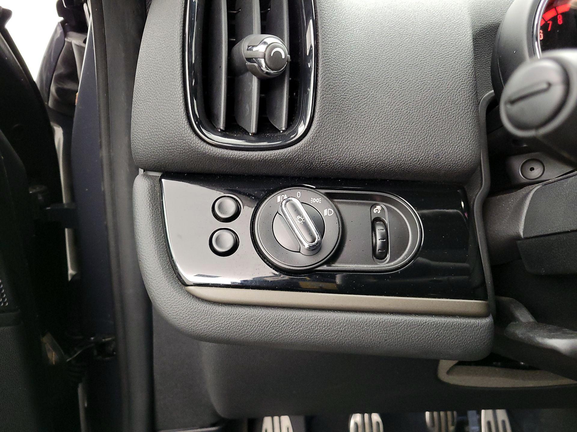 Thumbnail: 2019 MINI Cooper Countryman - 13