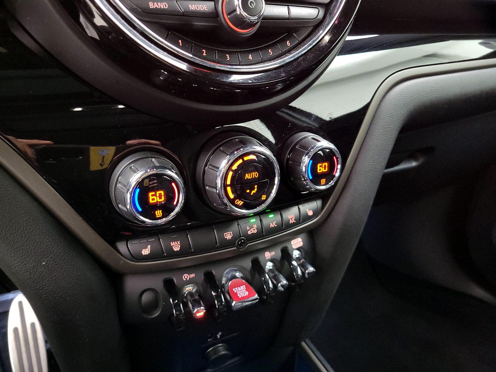 Thumbnail: 2019 MINI Cooper Countryman - 16