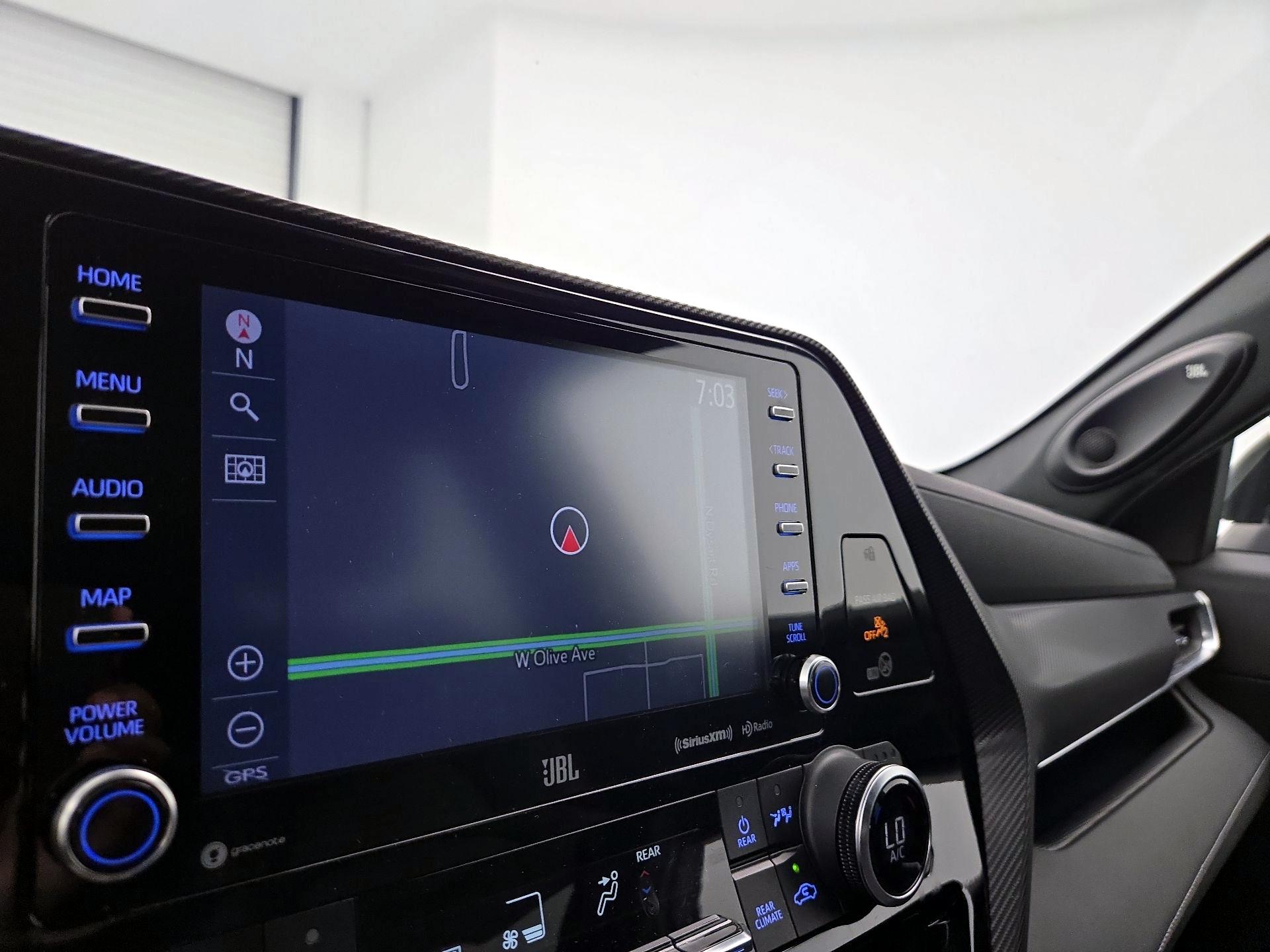 Thumbnail: 2021 Toyota Highlander - 14