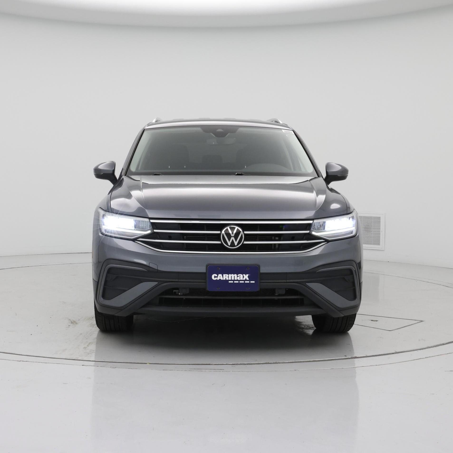 Thumbnail: 2022 Volkswagen Tiguan - 5