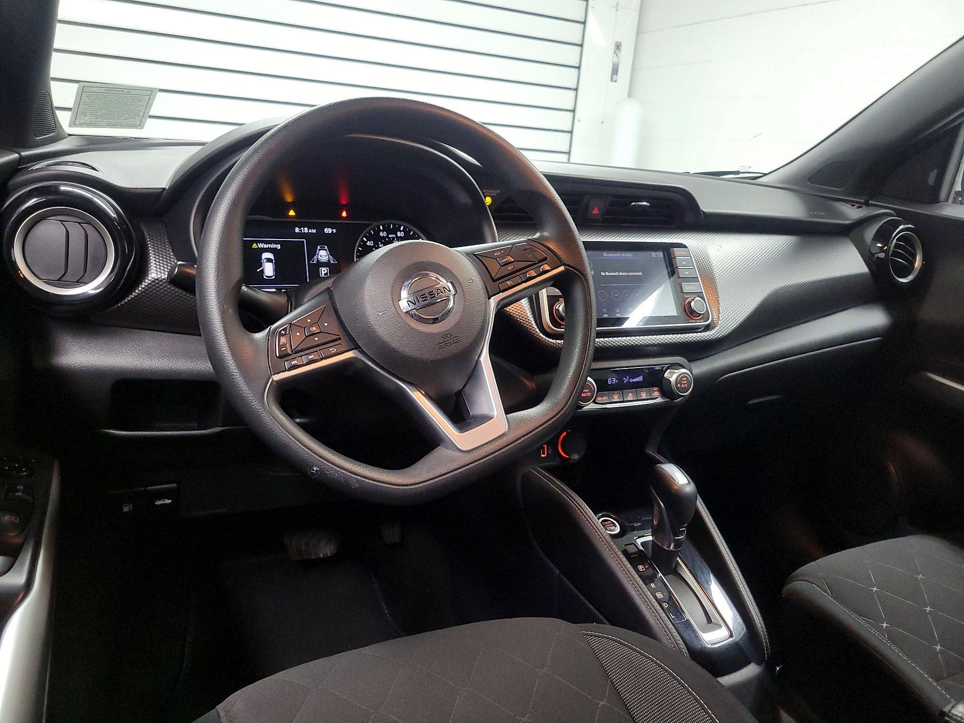 Thumbnail: 2020 Nissan Kicks - 9