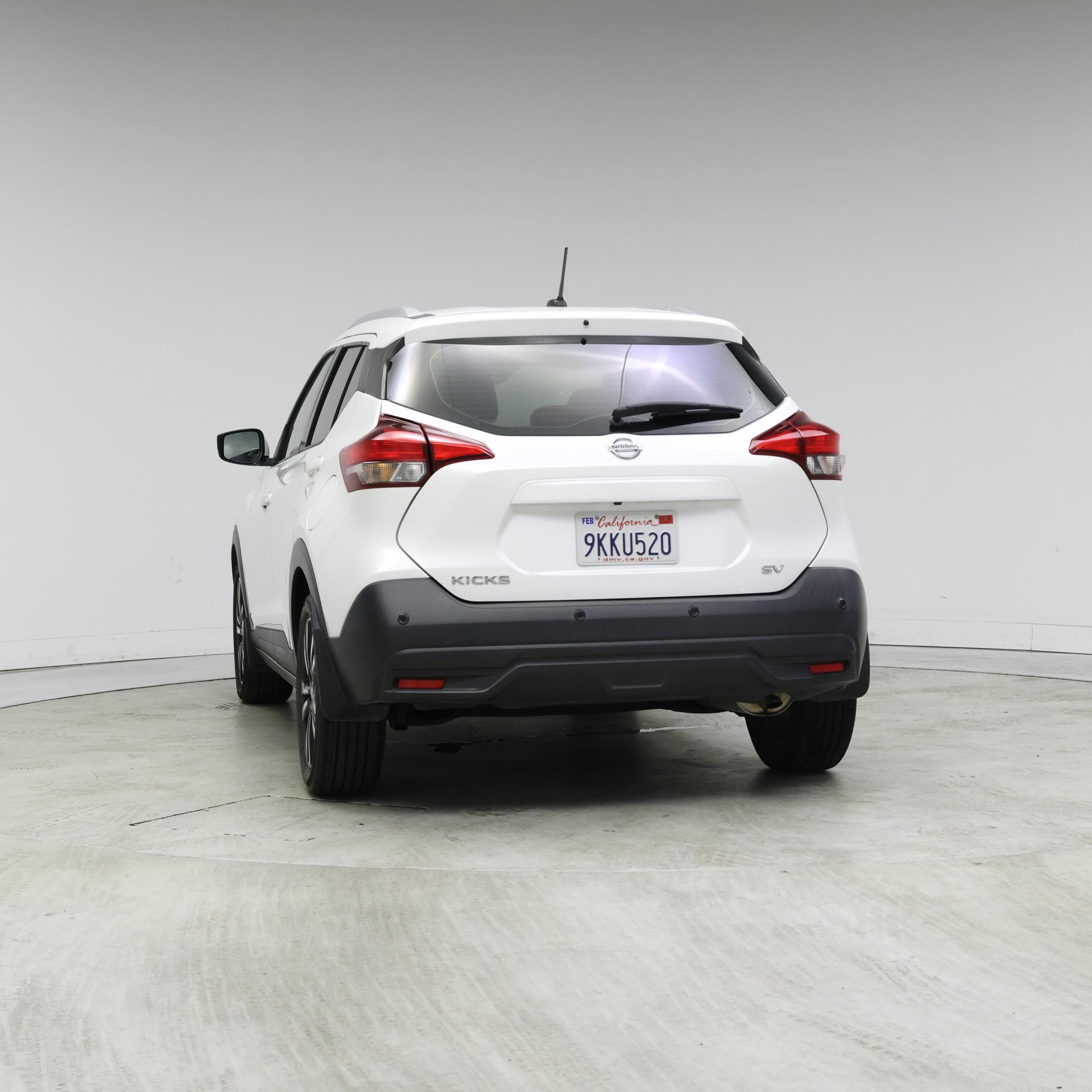 Thumbnail: 2020 Nissan Kicks - 6