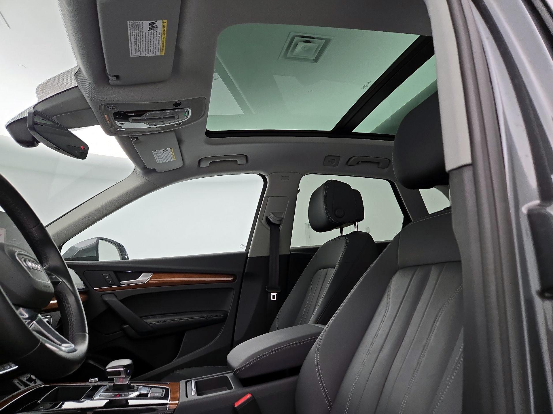 Thumbnail: 2022 Audi Q5 - 19