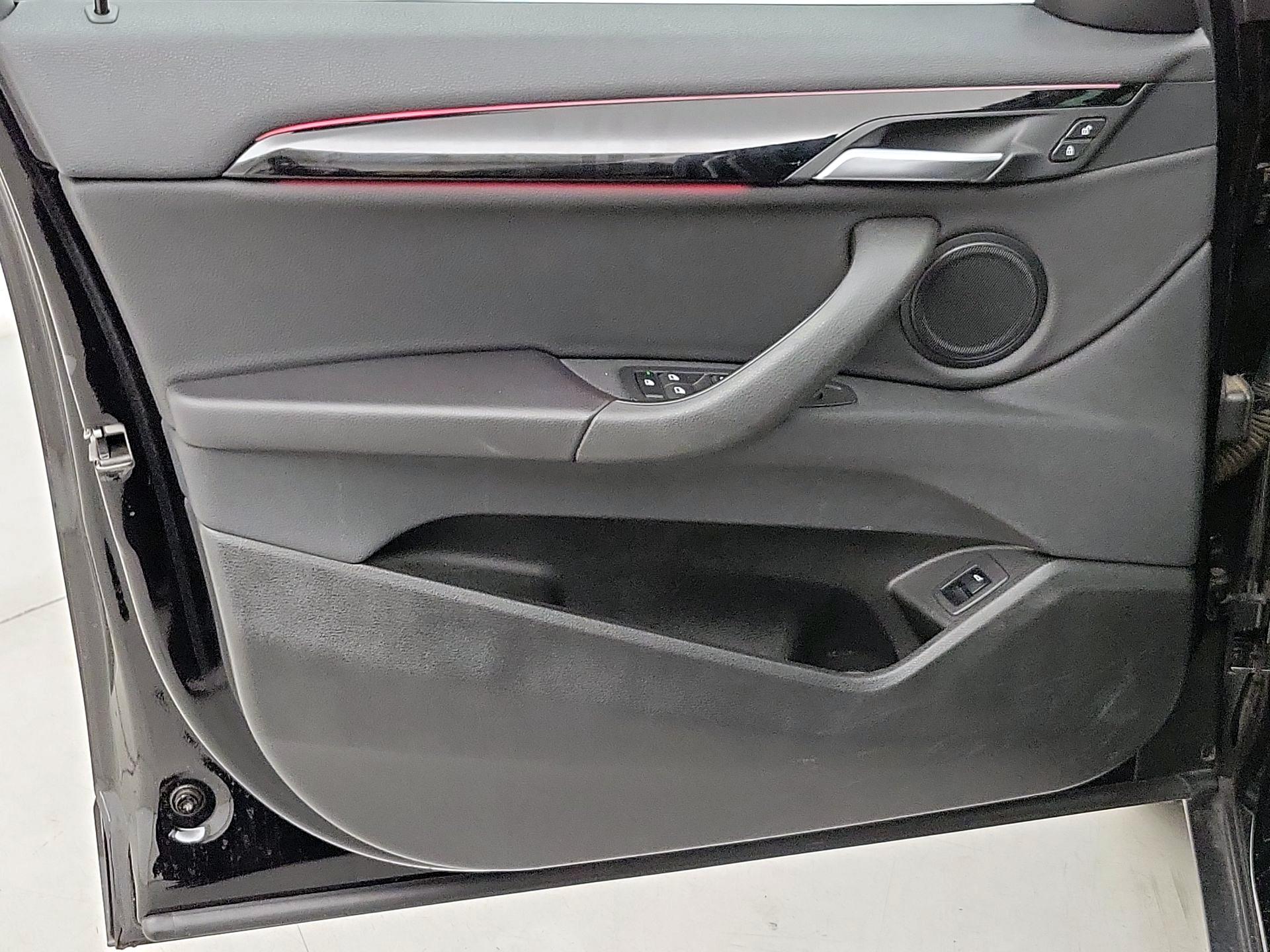 Thumbnail: 2023 BMW X2 - 12