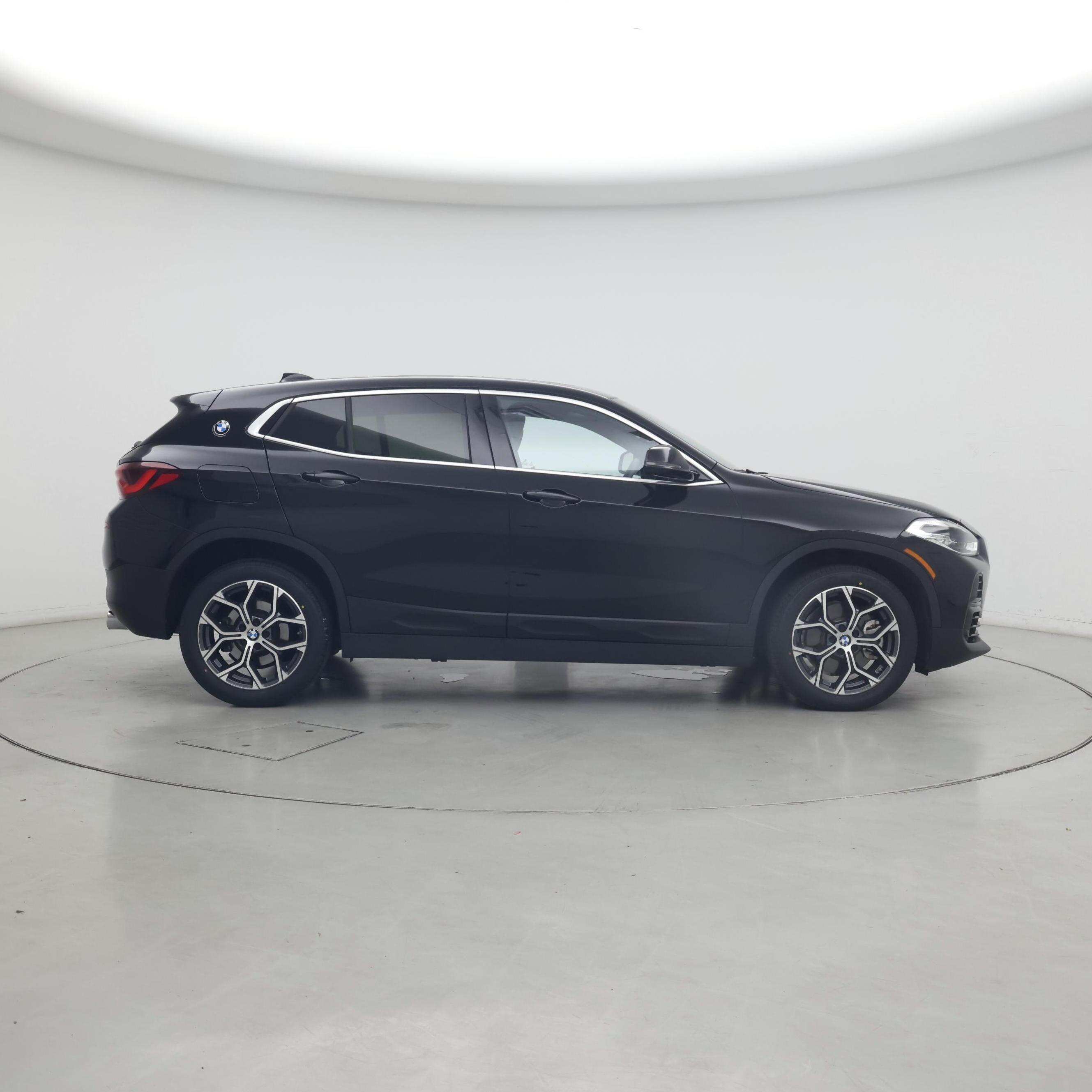 Thumbnail: 2023 BMW X2 - 7