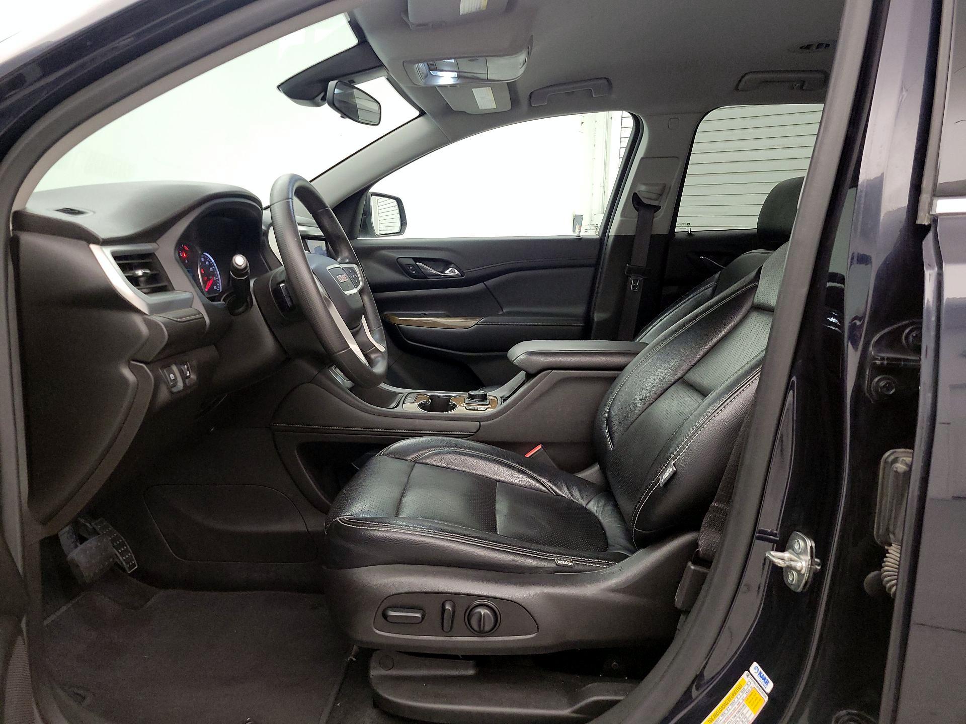 Thumbnail: 2021 GMC Acadia - 11