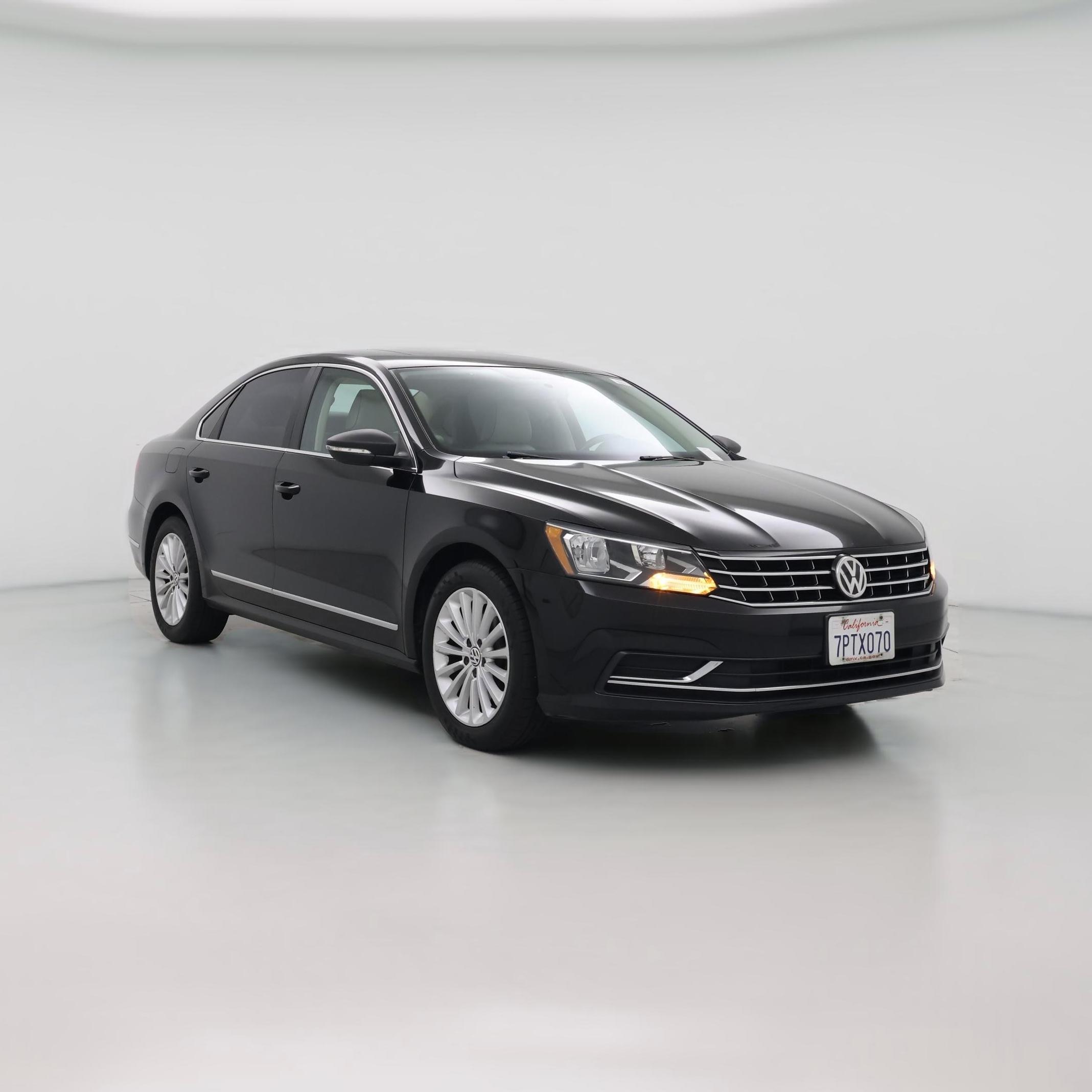 Thumbnail: 2016 Volkswagen Passat - 1