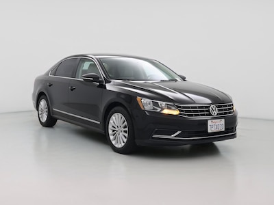 Black 2016 Volkswagen Passat SE