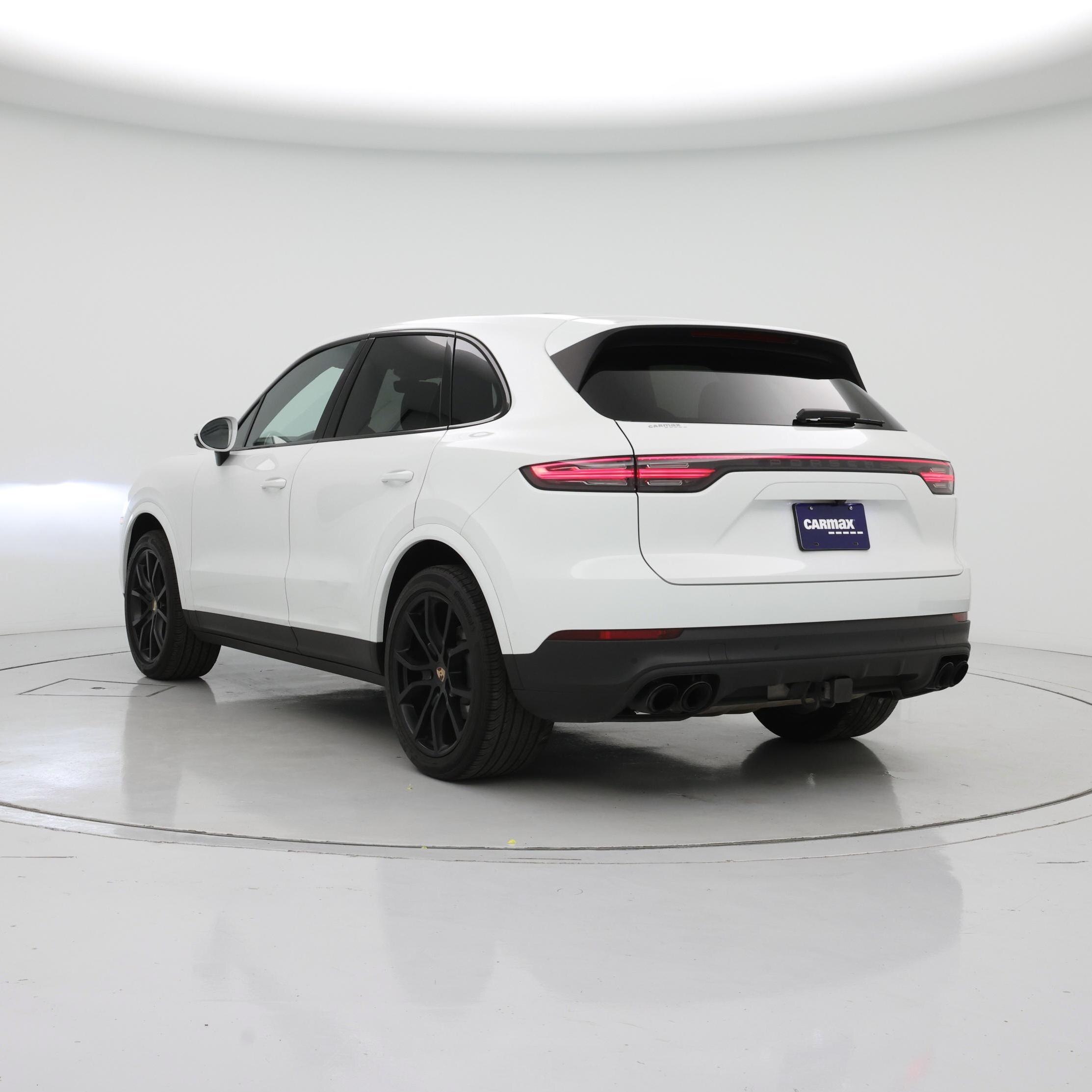 Thumbnail: 2023 Porsche Cayenne - 2