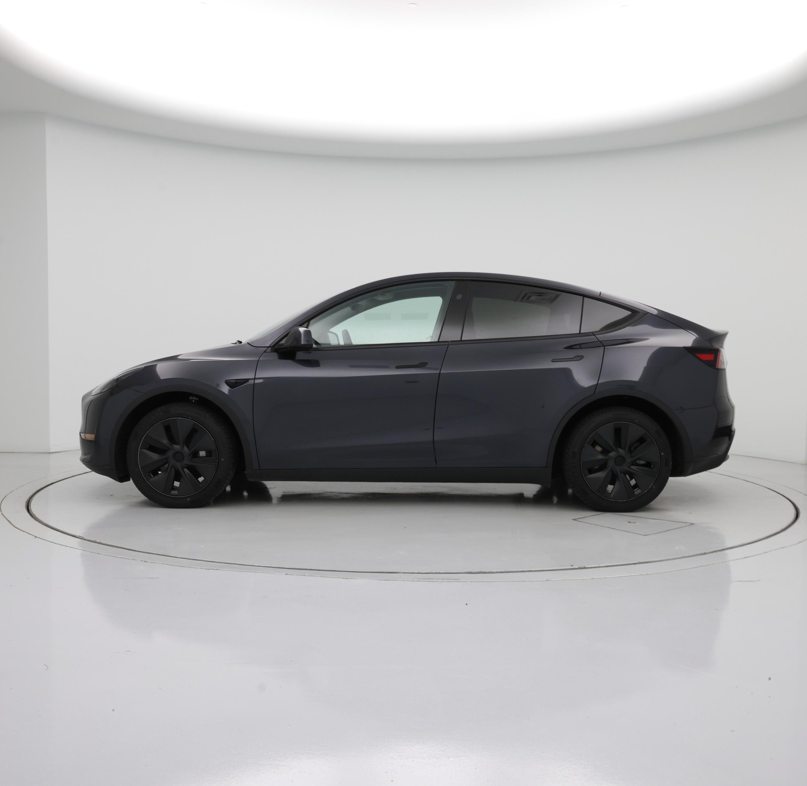 Thumbnail: 2025 Tesla Model Y - 3