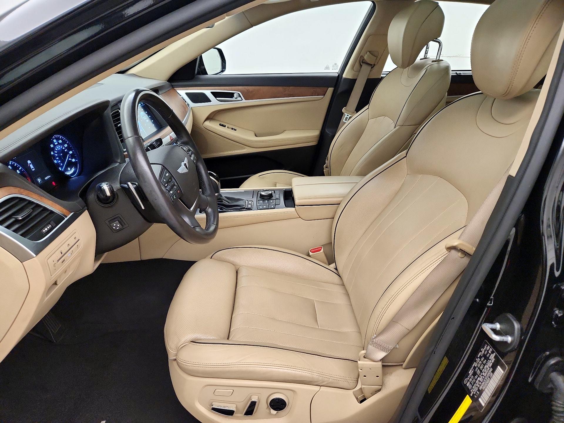Thumbnail: 2015 Hyundai Genesis - 11