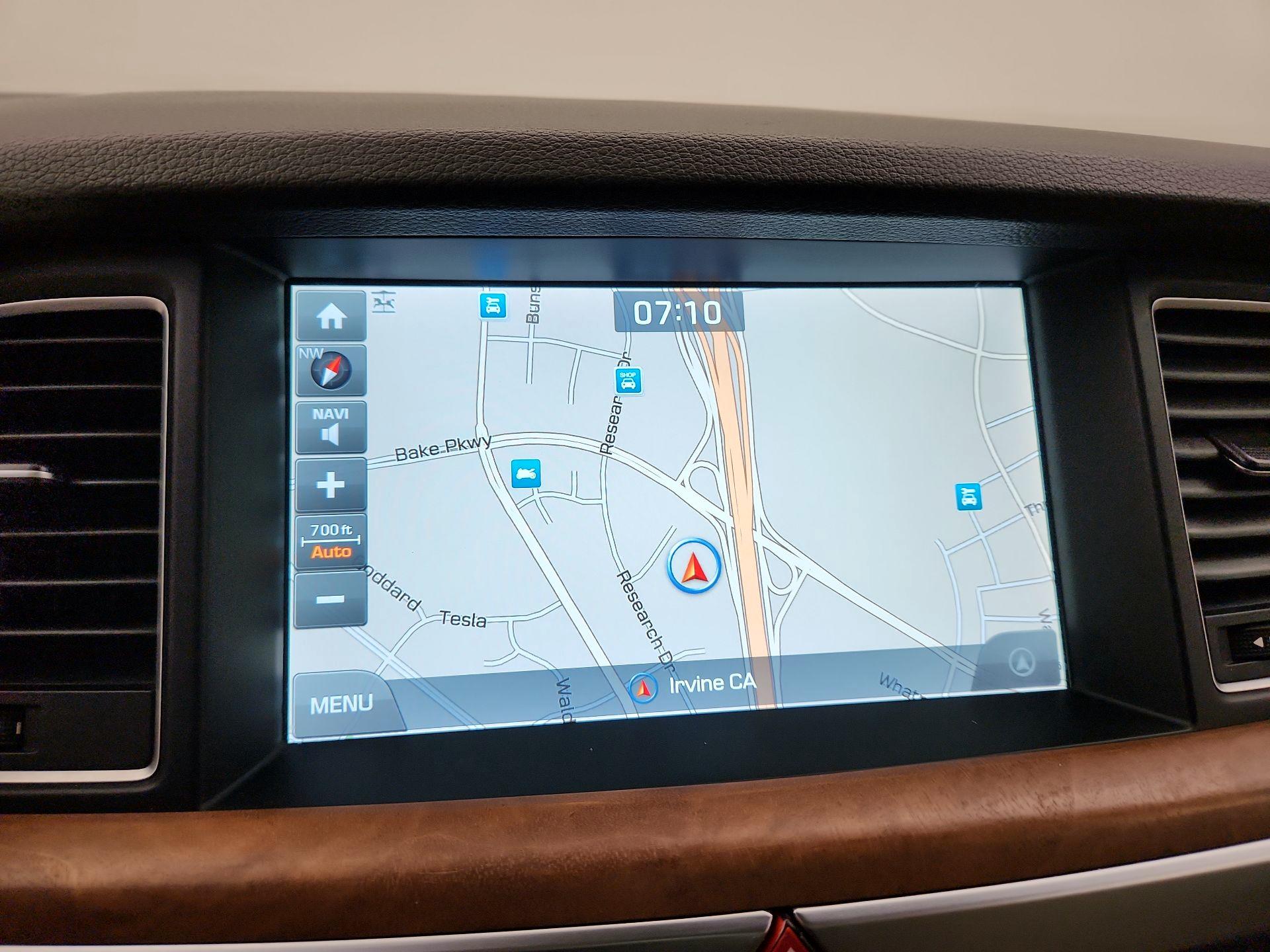 Thumbnail: 2015 Hyundai Genesis - 14