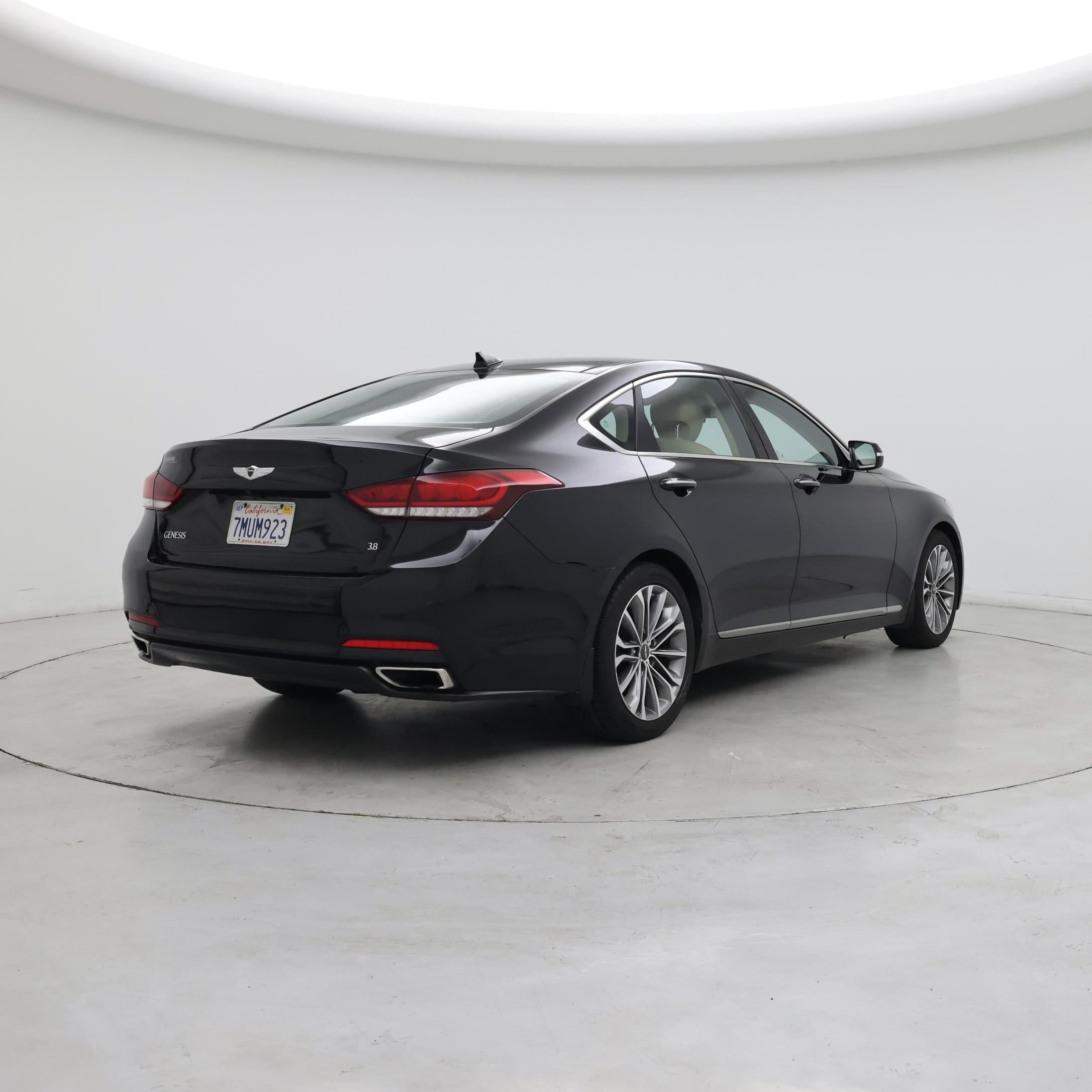 Thumbnail: 2015 Hyundai Genesis - 8