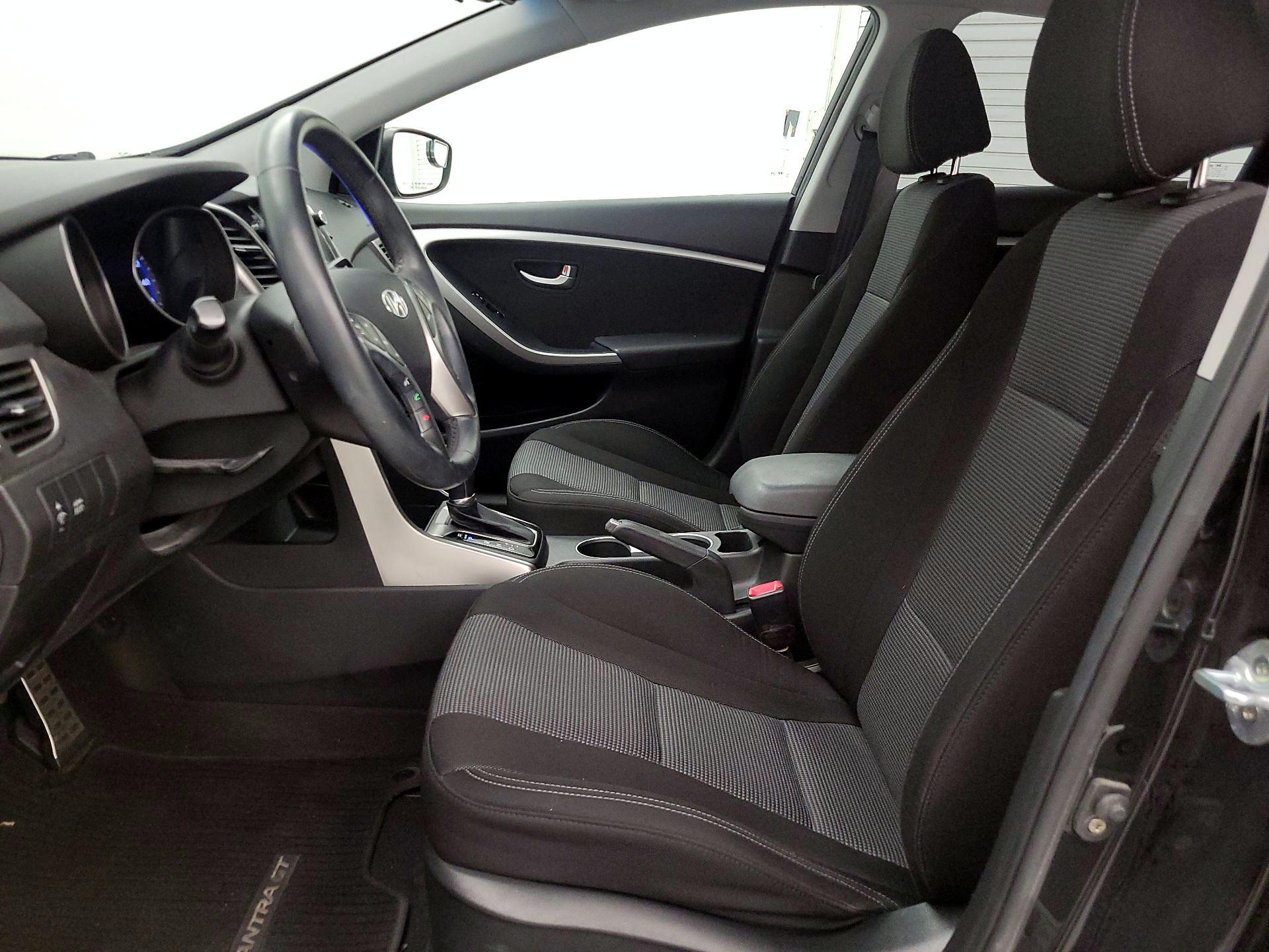 Thumbnail: 2016 Hyundai Elantra - 11