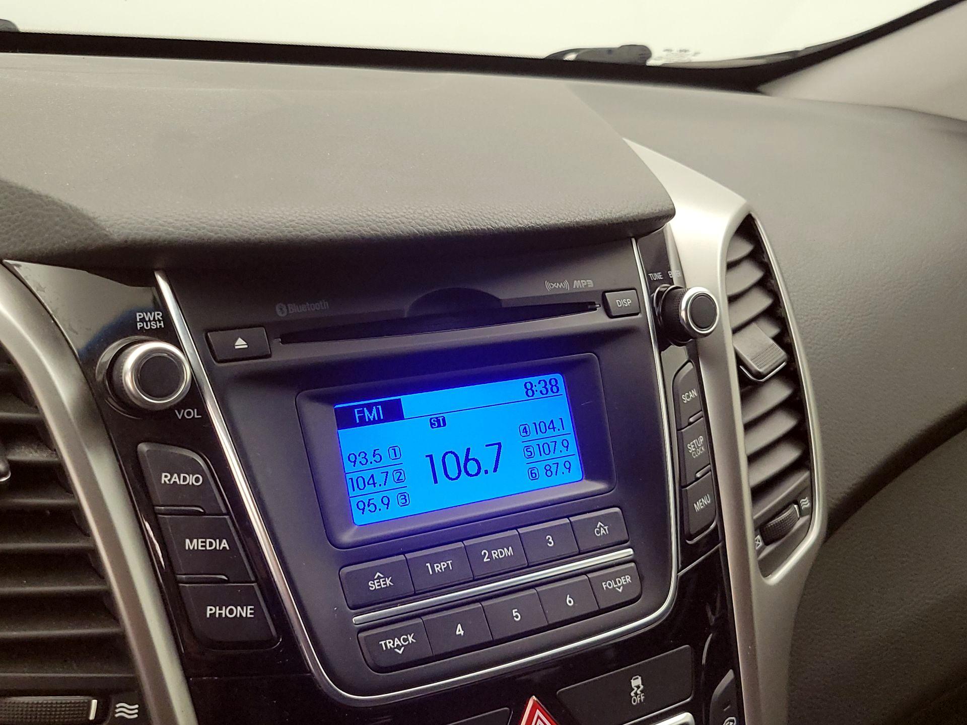 Thumbnail: 2016 Hyundai Elantra - 15