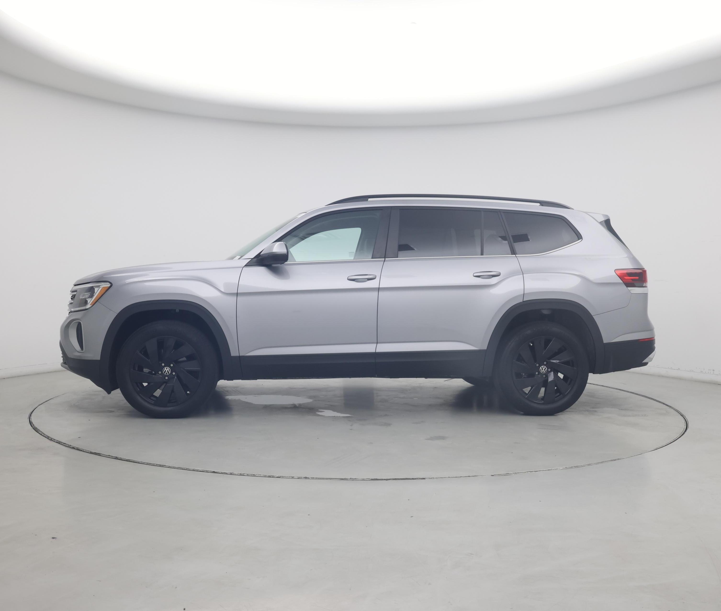 Thumbnail: 2024 Volkswagen Atlas - 3