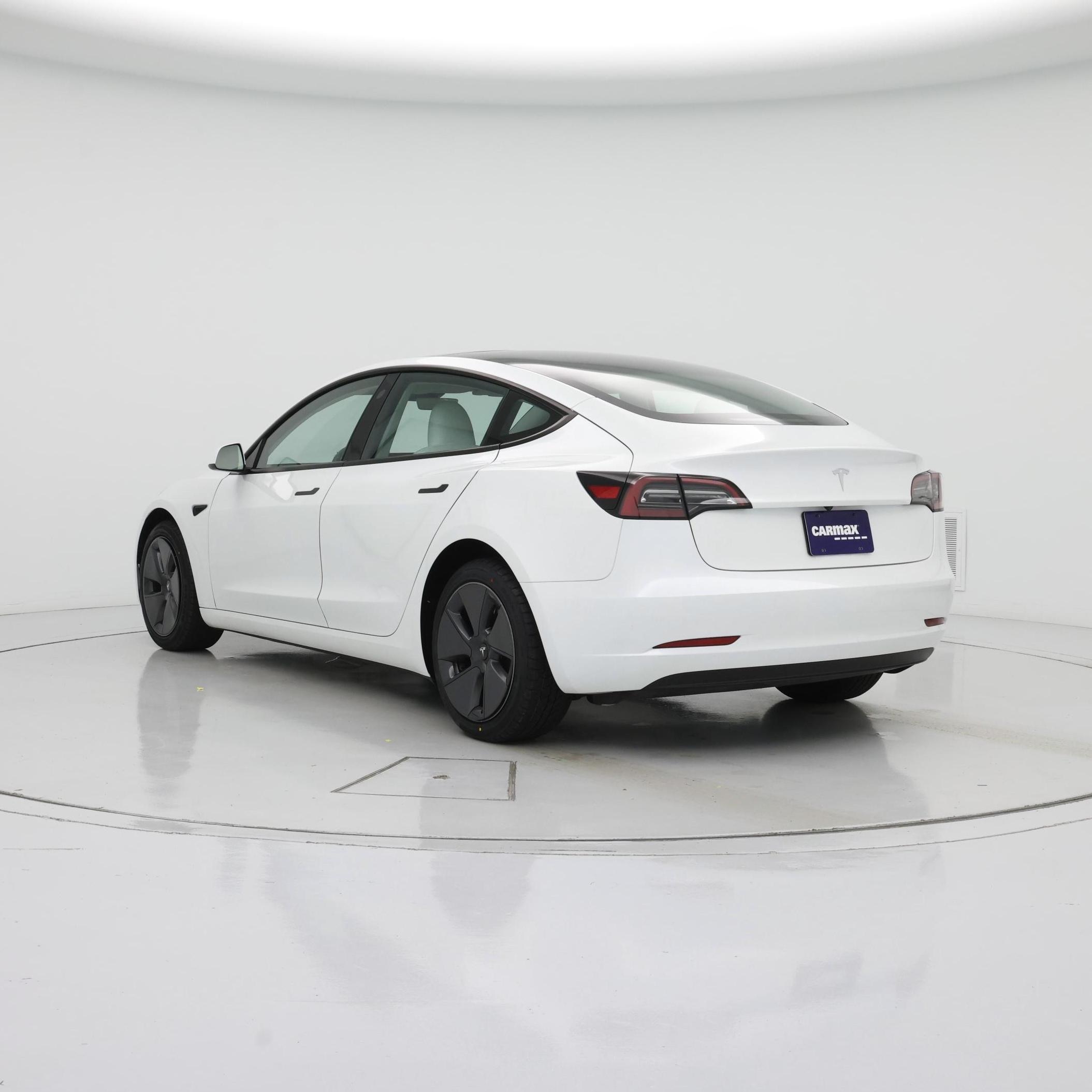 Thumbnail: 2023 Tesla Model 3 - 2