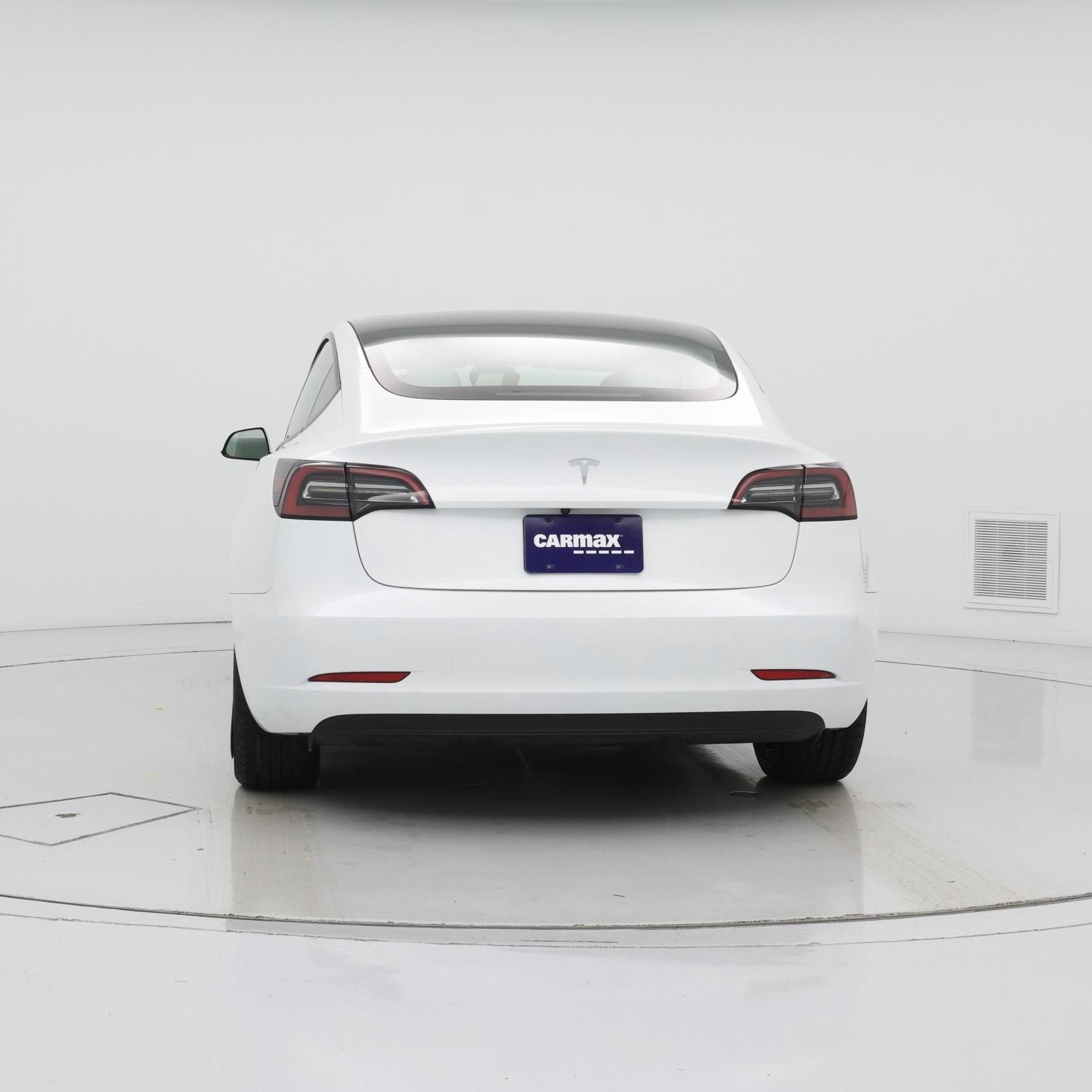 Thumbnail: 2023 Tesla Model 3 - 6