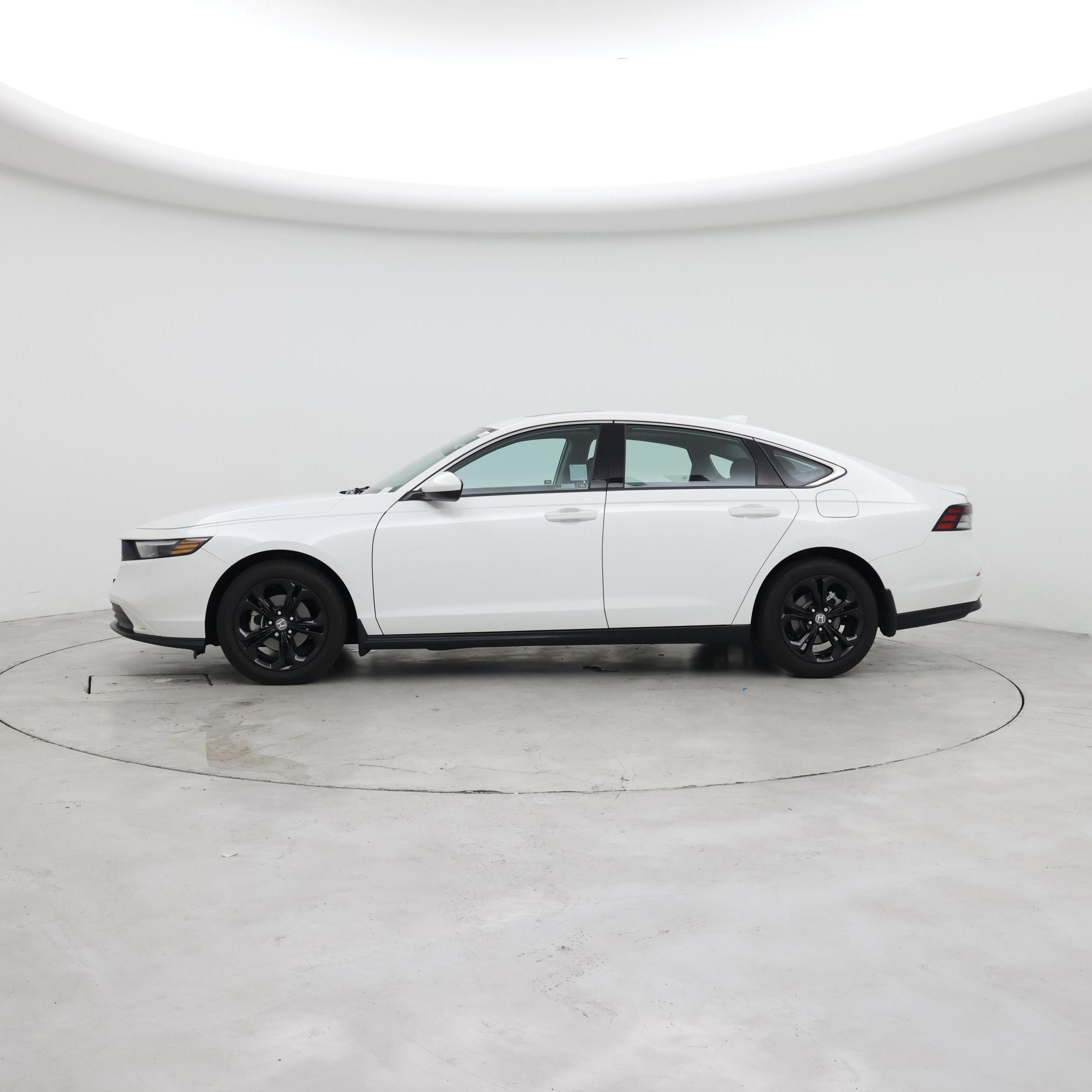 Thumbnail: 2023 Honda Accord - 3
