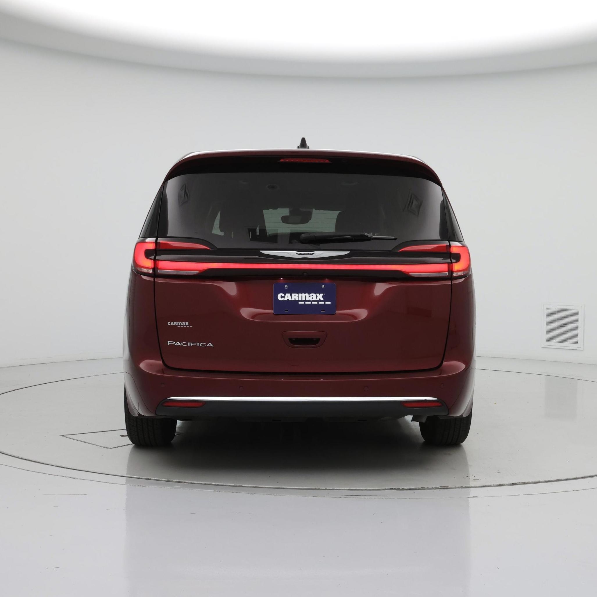 Thumbnail: 2023 Chrysler Pacifica - 6
