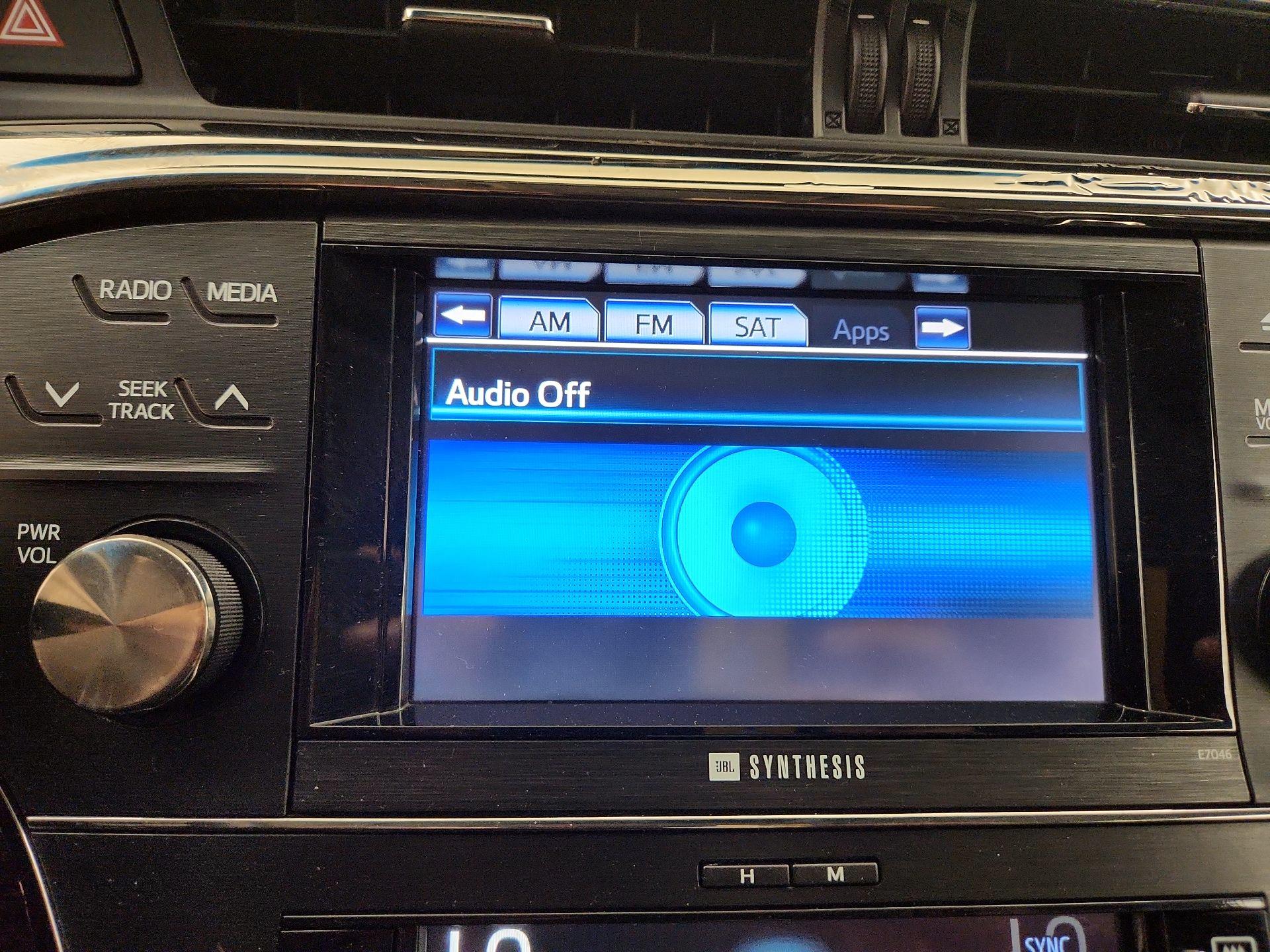 Thumbnail: 2013 Toyota Avalon - 16